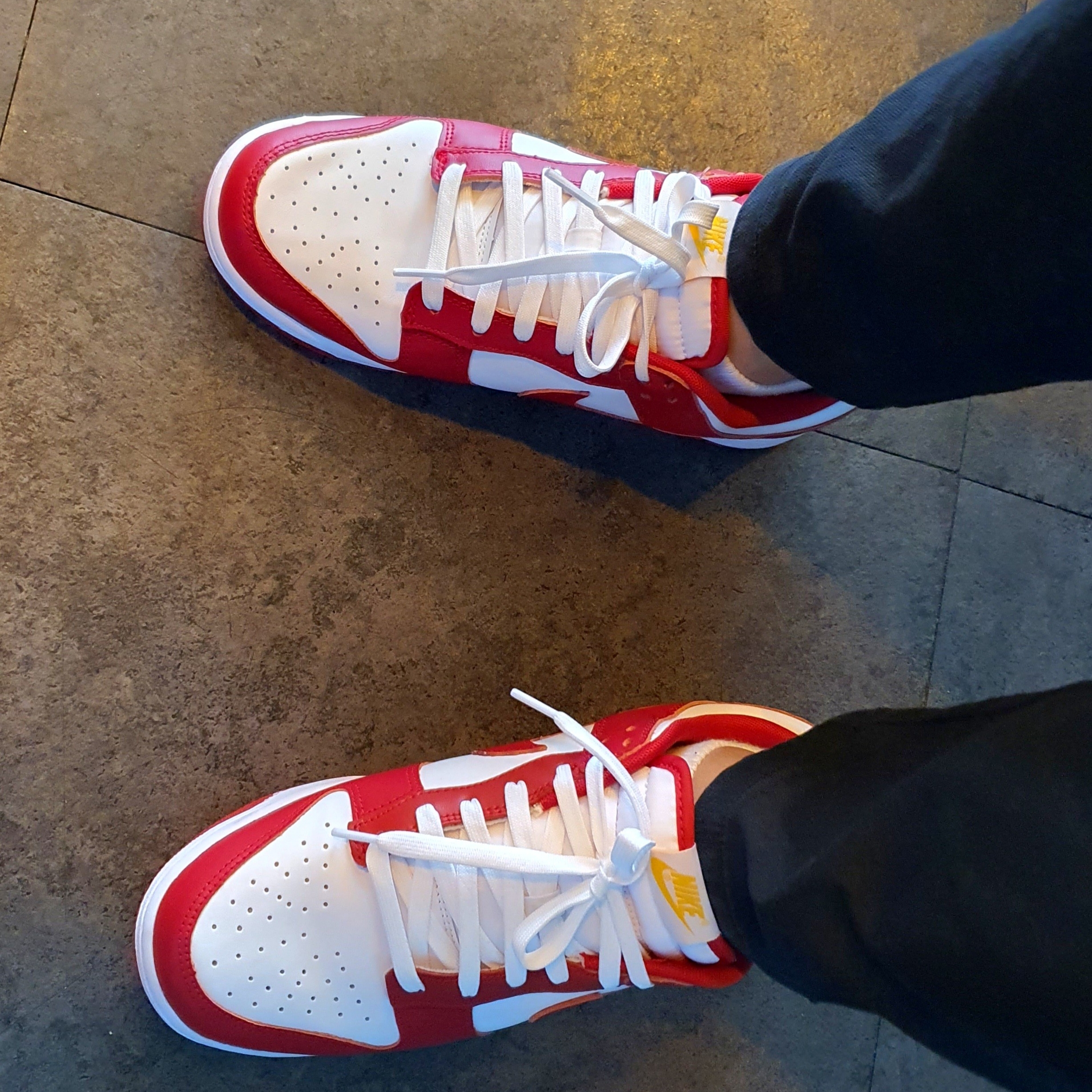 Nike Dunk Low Retro Gym Red 착용 스타일 - 2
