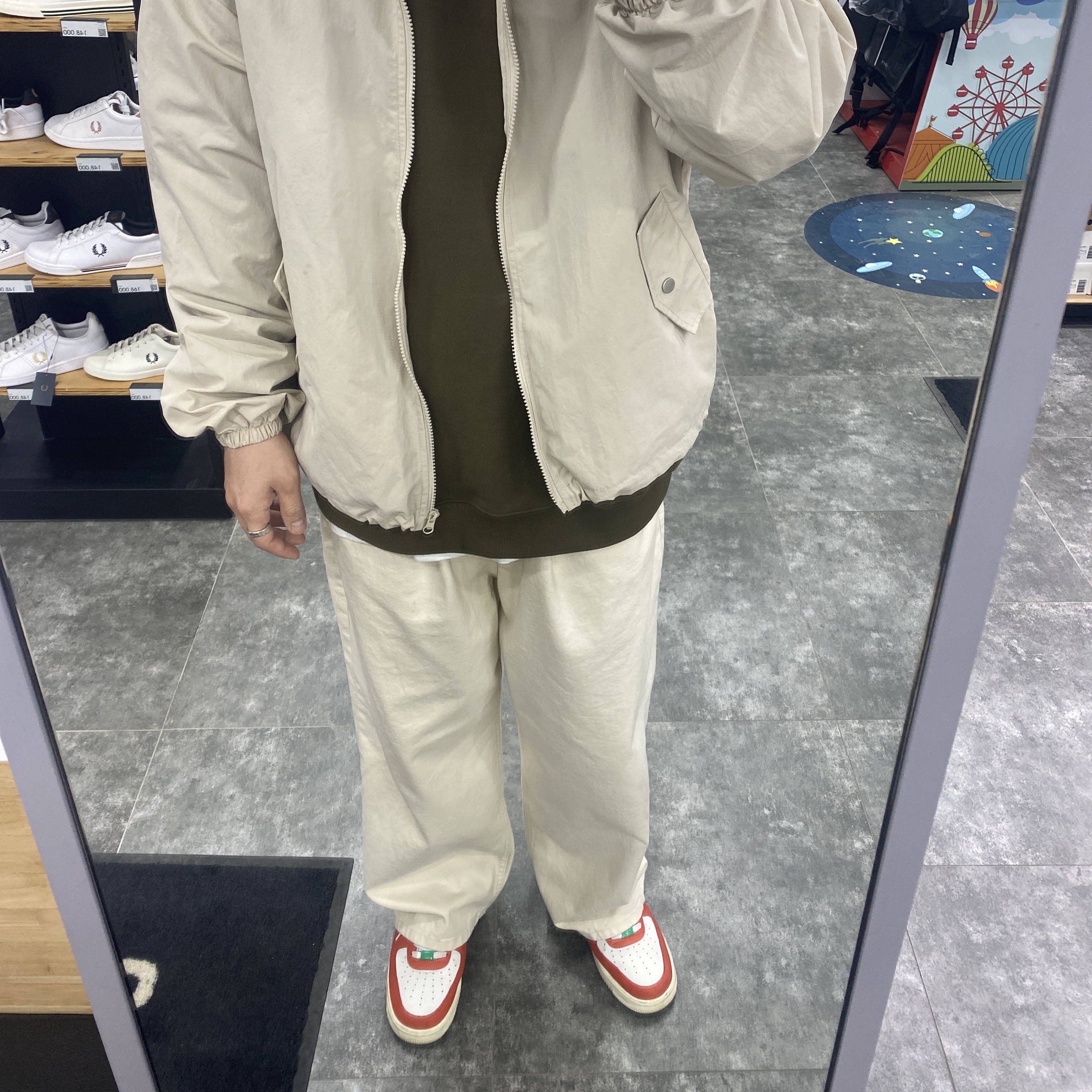 Nike Air Force 1 '07 LV8 Pojangmacha 착용 스타일