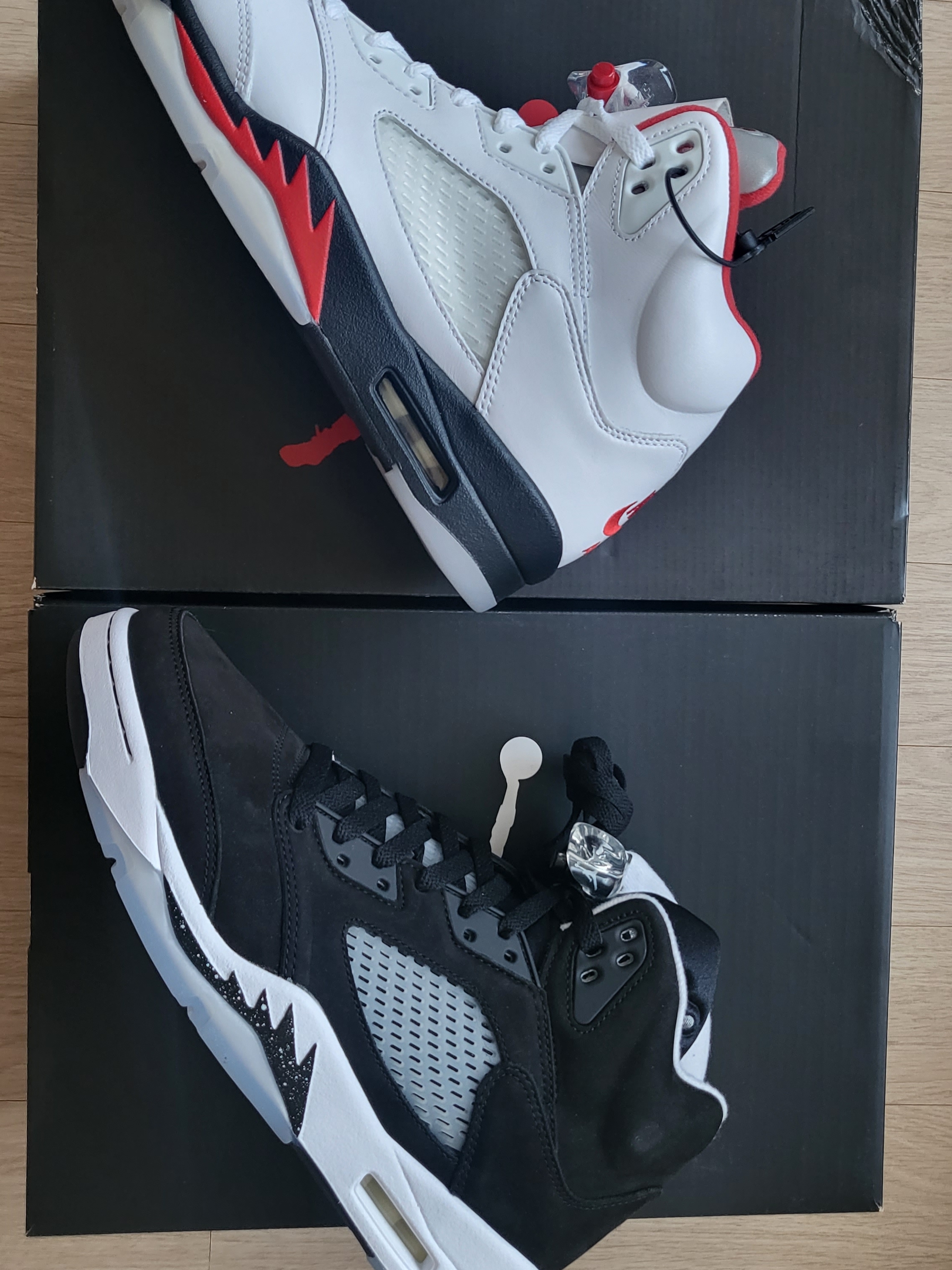 Jordan 5 Retro Fire Red Silver Tongue 2020, Jordan 5 Retro Moonlight 착용 스타일