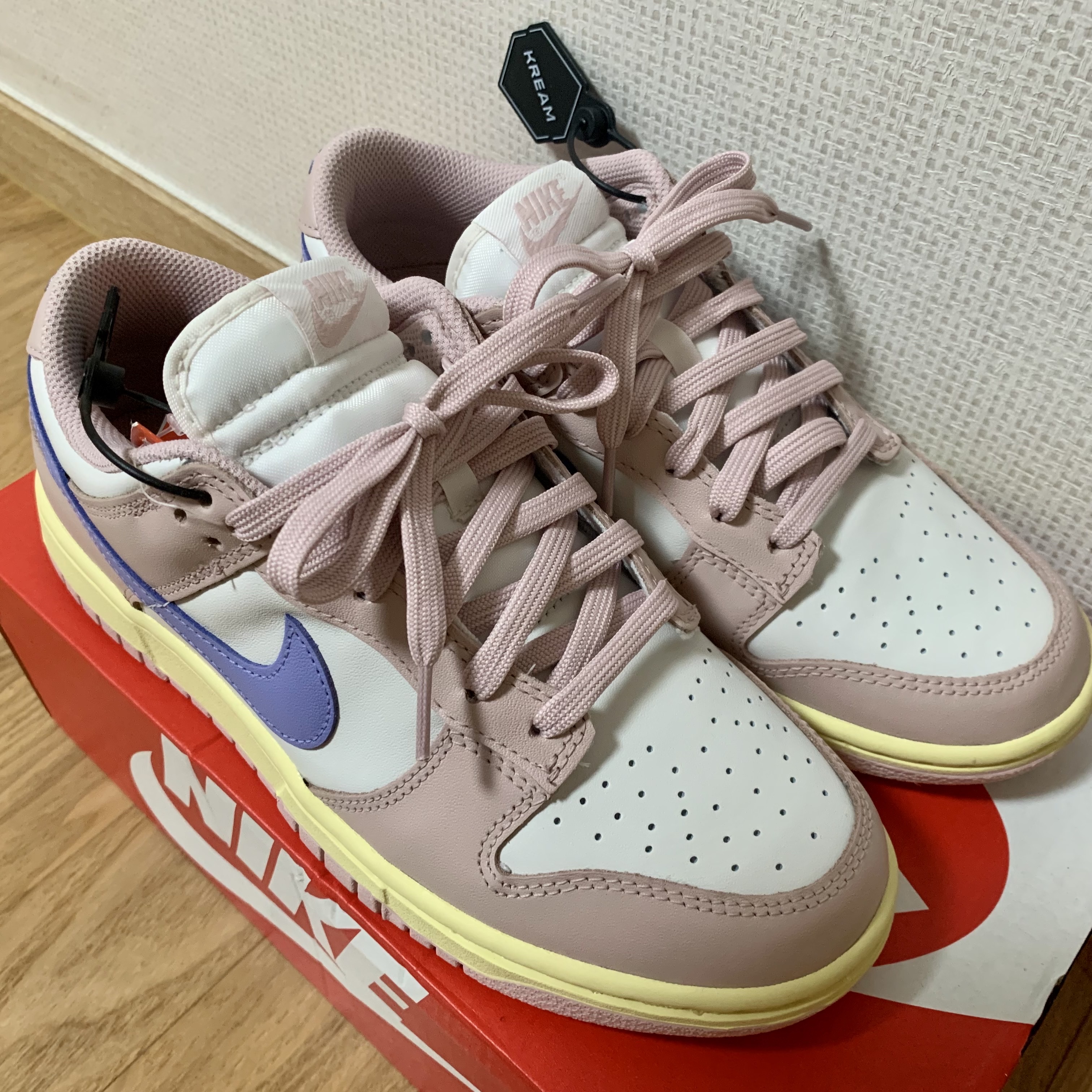 (W) Nike Dunk Low Pink Oxford 착용 스타일