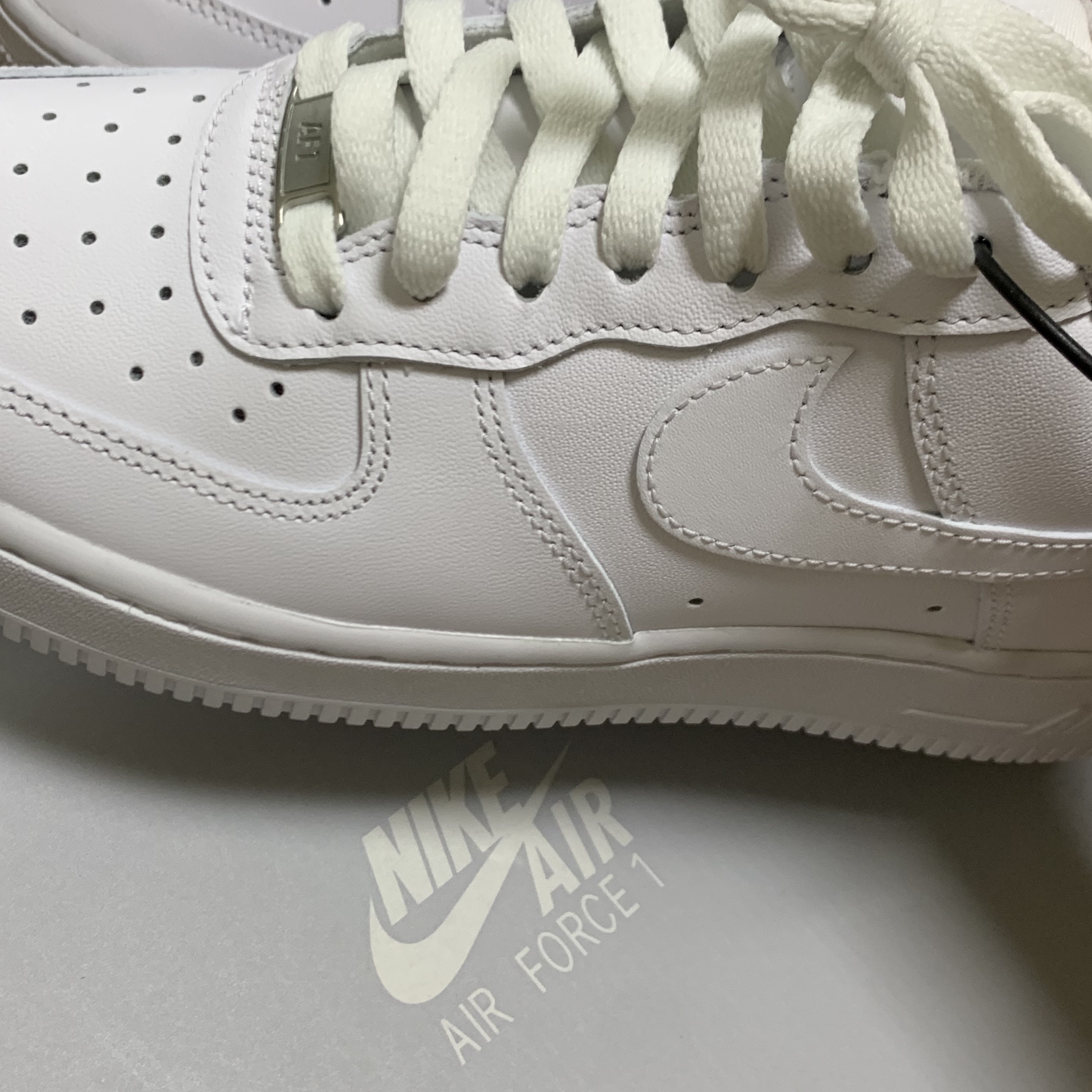 (W) Nike Air Force 1 '07 Low White 착용 스타일 - 3