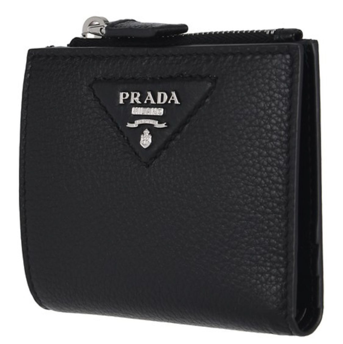Prada Small Leather Wallet Black 착용 스타일 - 2