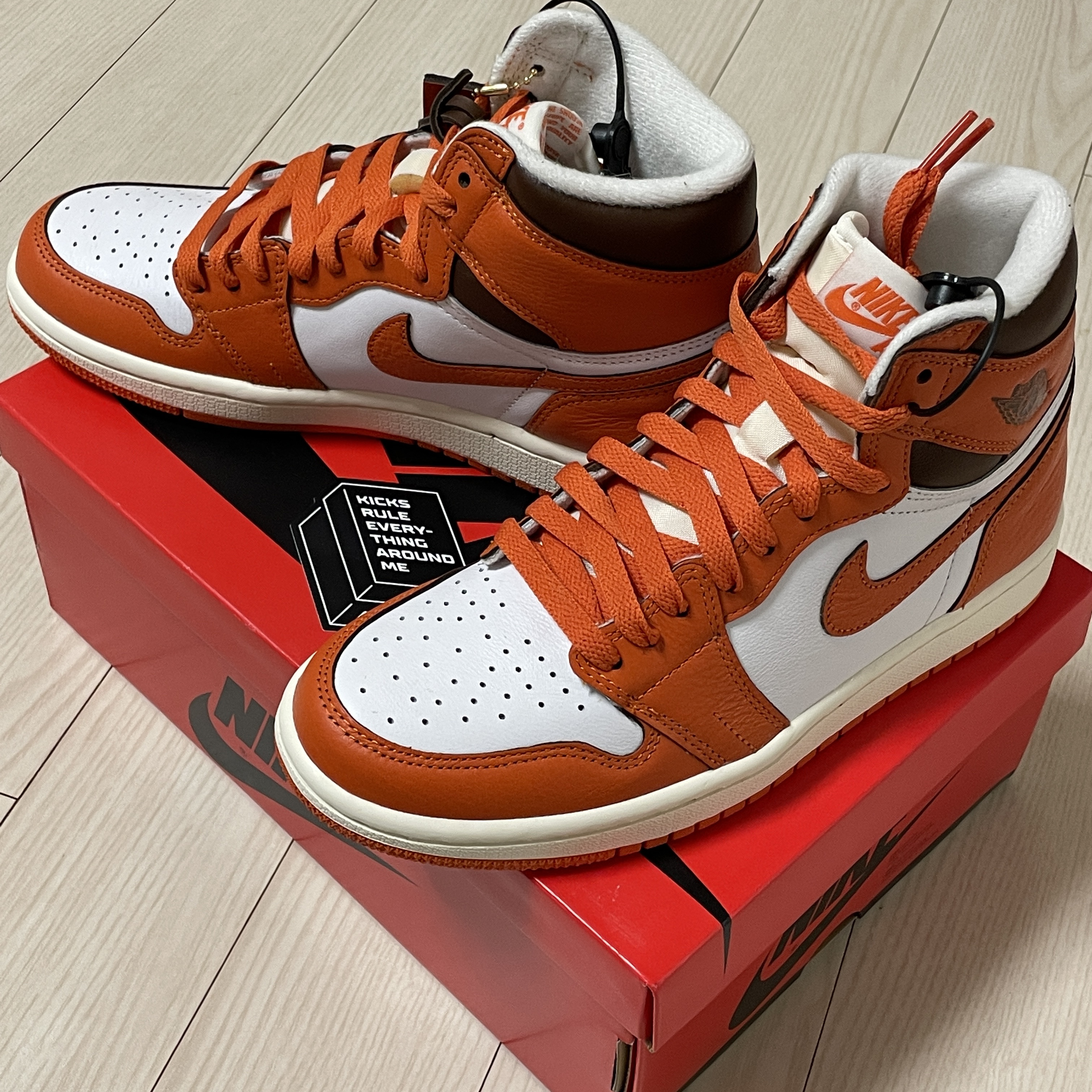 (W) Jordan 1 Retro High OG Starfish 착용 스타일 - 3