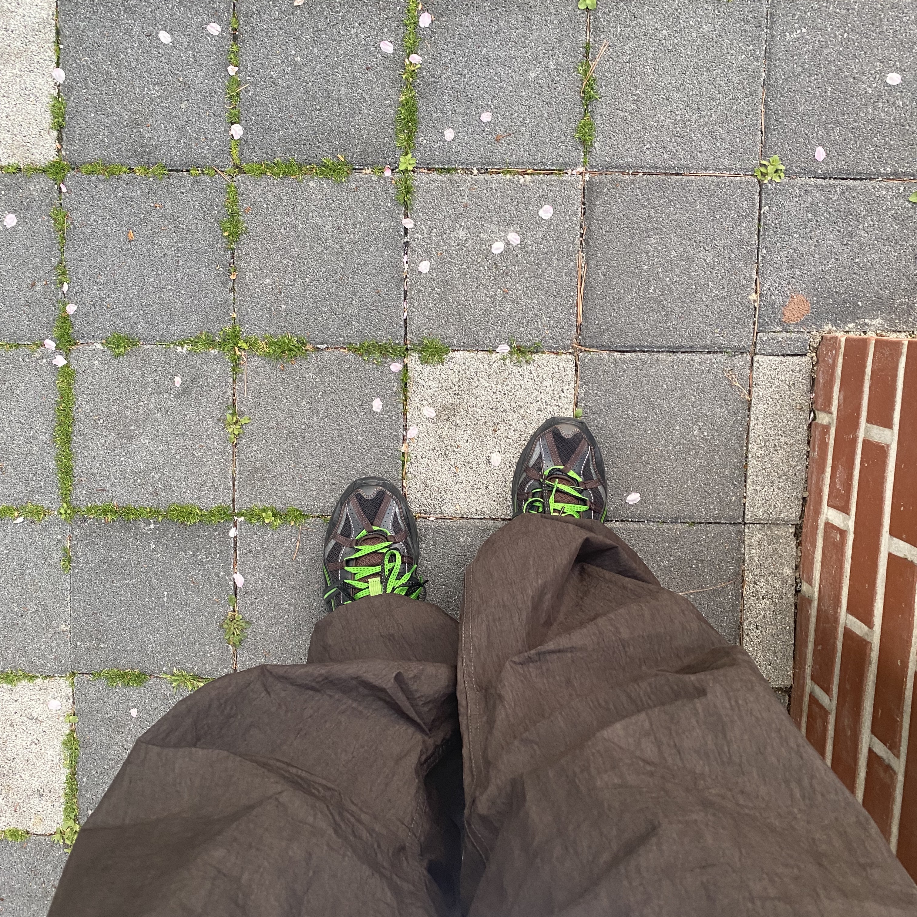 Asics x Andersson Bell Gel-Sonoma 15-50 Black Green 착용 스타일