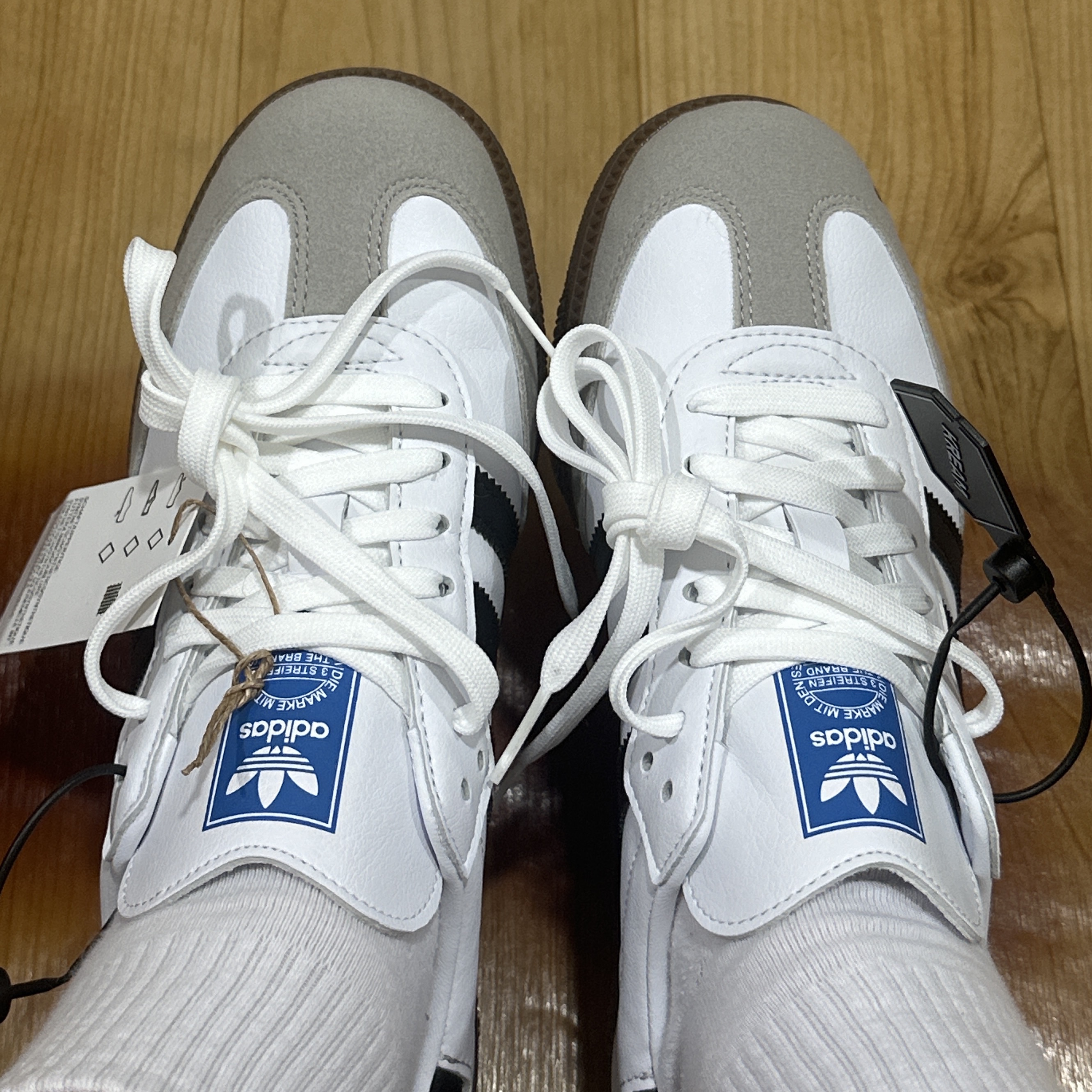 Adidas Samba Vegan White Black 착용 스타일