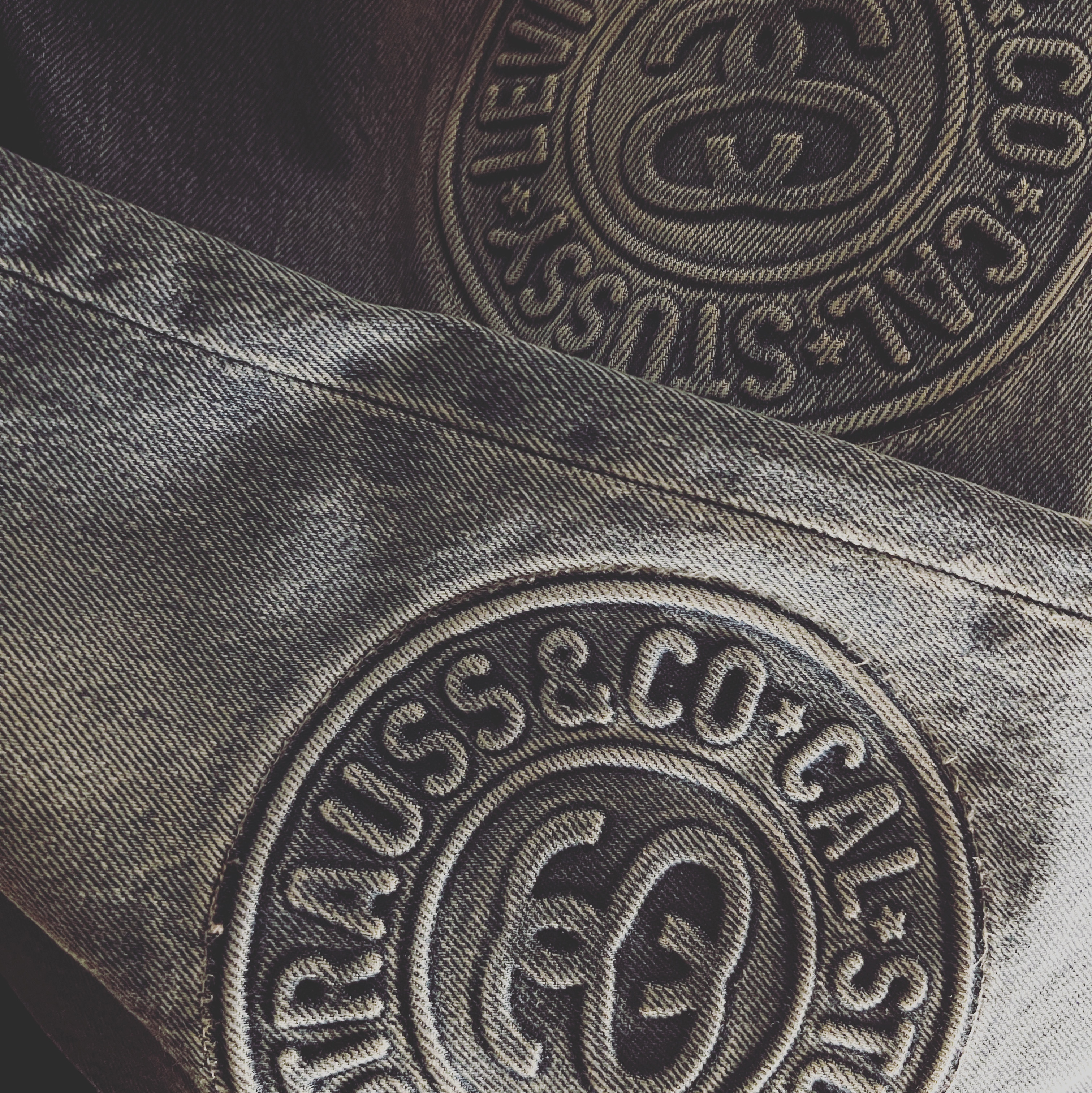 Stussy x Levi's Embossed 501 Jean Indigo 착용 스타일