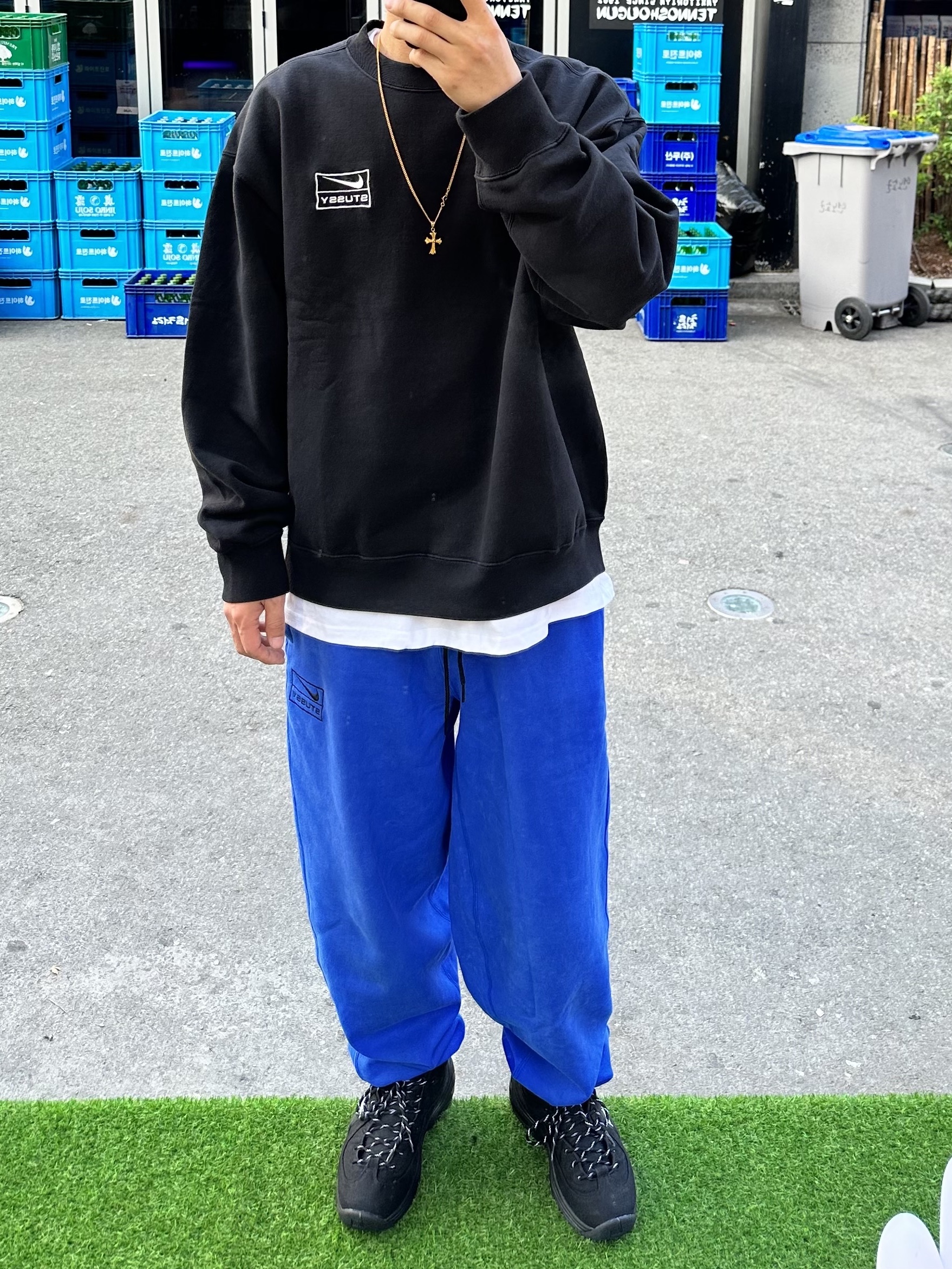 Nike x Stussy Air Penny II Black, Nike x Stussy NRG Washed Fleece Crewneck Black (DO5310-010) 착용 스타일