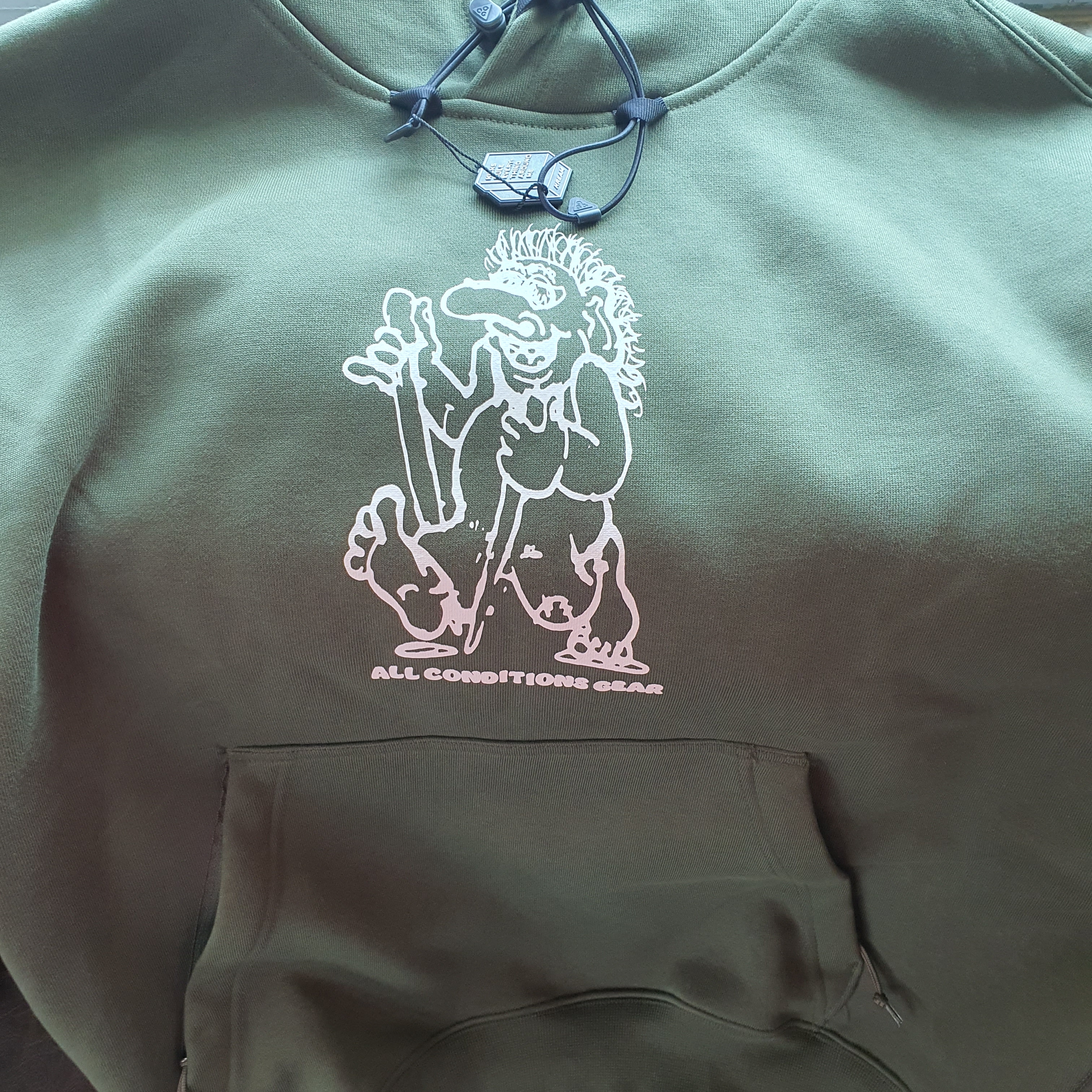 Nike ACG Therma-Fit Fleece Hoodie Troll Graphic Cargo Khaki - Asia 착용 스타일