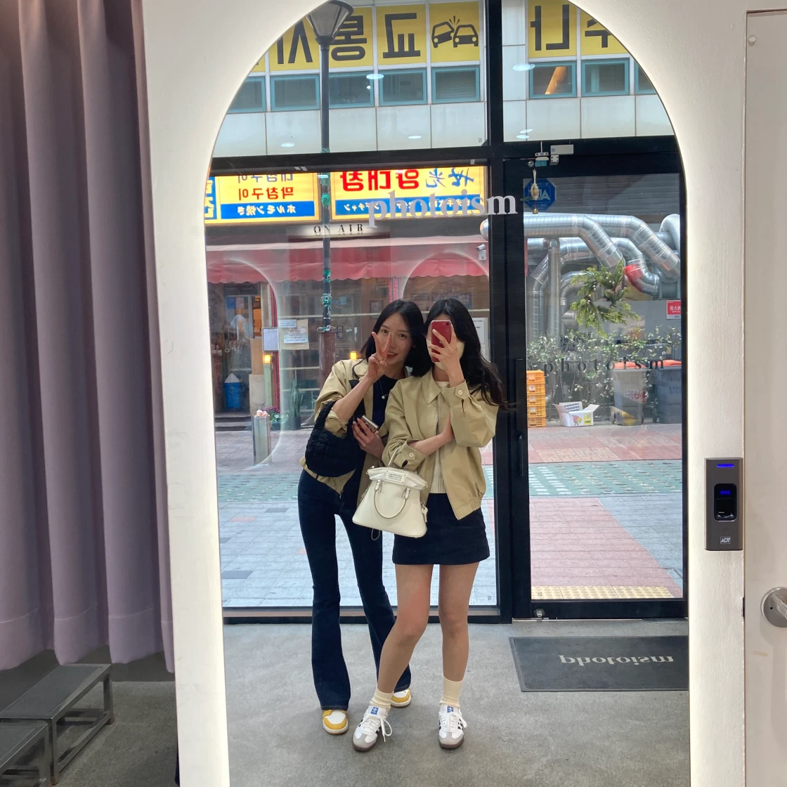 뚱이누나 (@lee.seoa) 님의 게시물 | KREAM