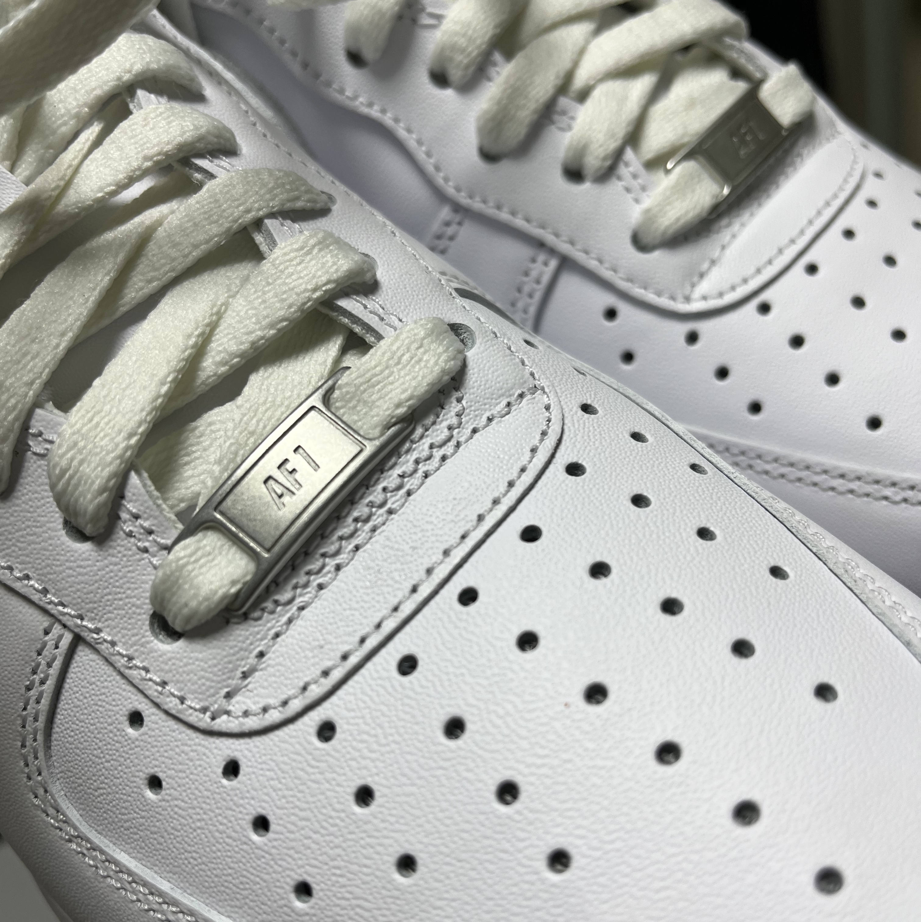 Nike Air Force 1 '07 Low White 착용 스타일