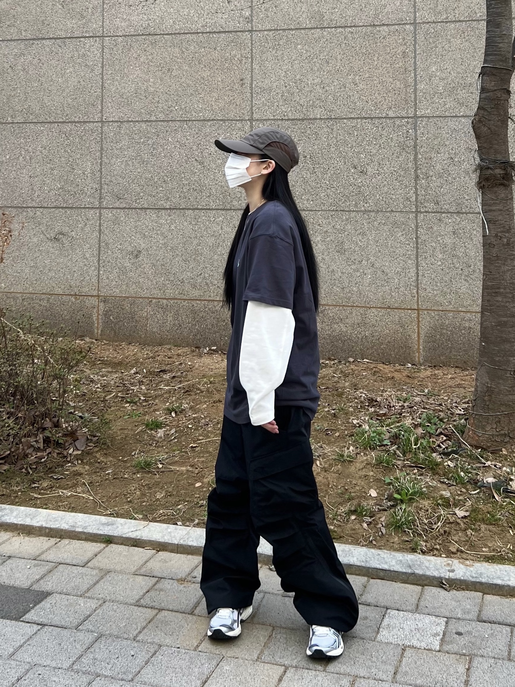 Asics x JJJJound Gel-Kayano 14 Silver Black, Sansan Gear Nylon Wing Cap Brown - 22FW 착용 스타일 - 1