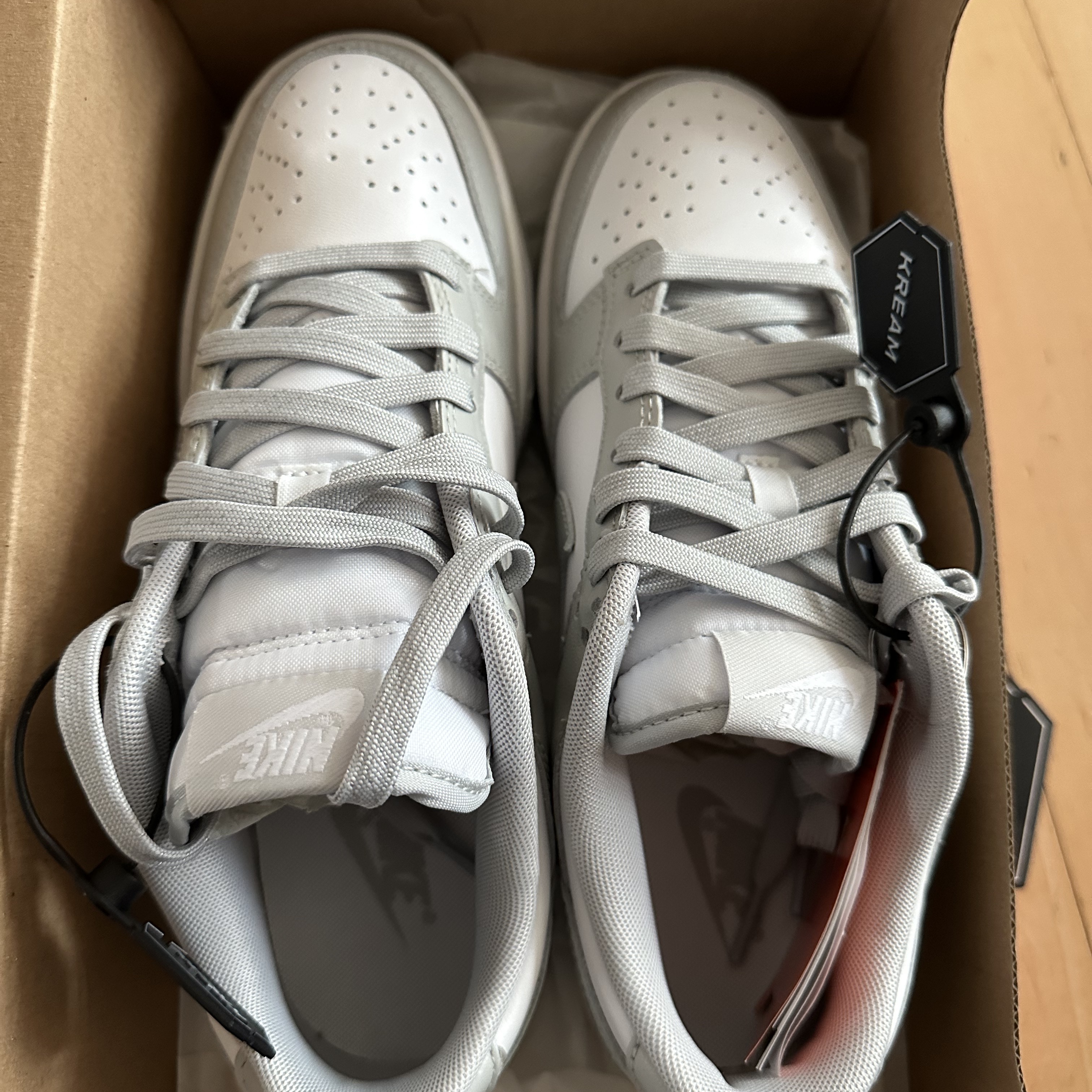 Nike Dunk Low Retro Grey Fog 착용 스타일 - 1
