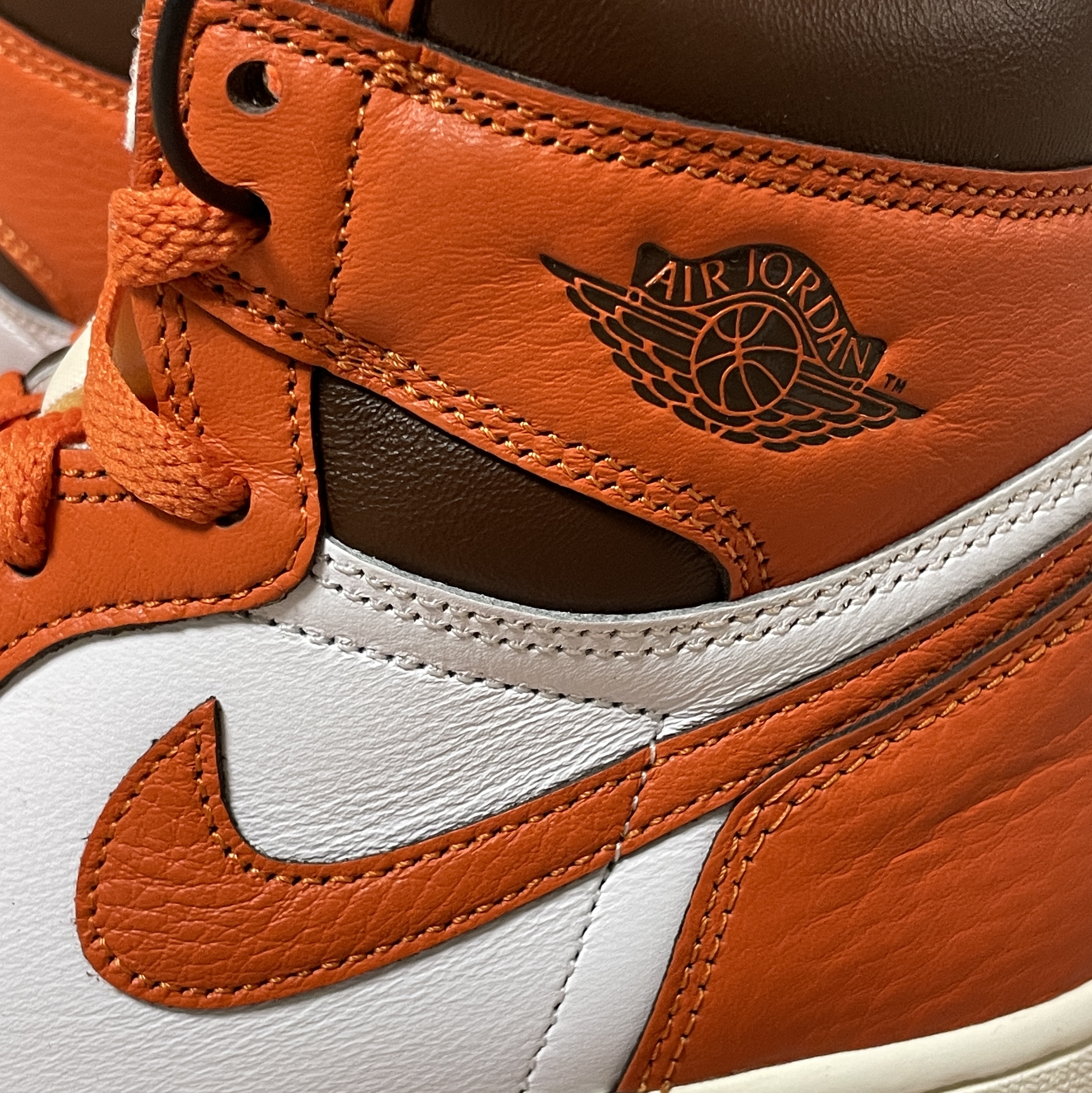 (W) Jordan 1 Retro High OG Starfish 착용 스타일 - 4