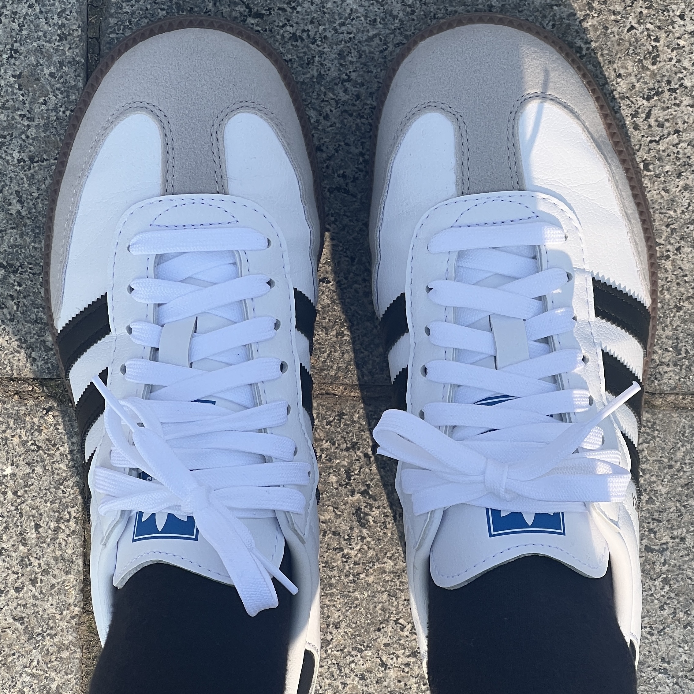 Adidas Samba Vegan White Black 착용 스타일