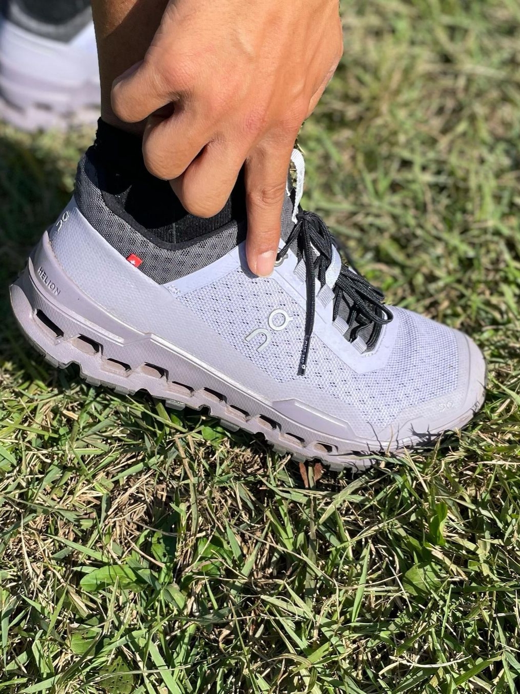 On Running Women Cloud Ultra Lavender eclipse 착용 스타일