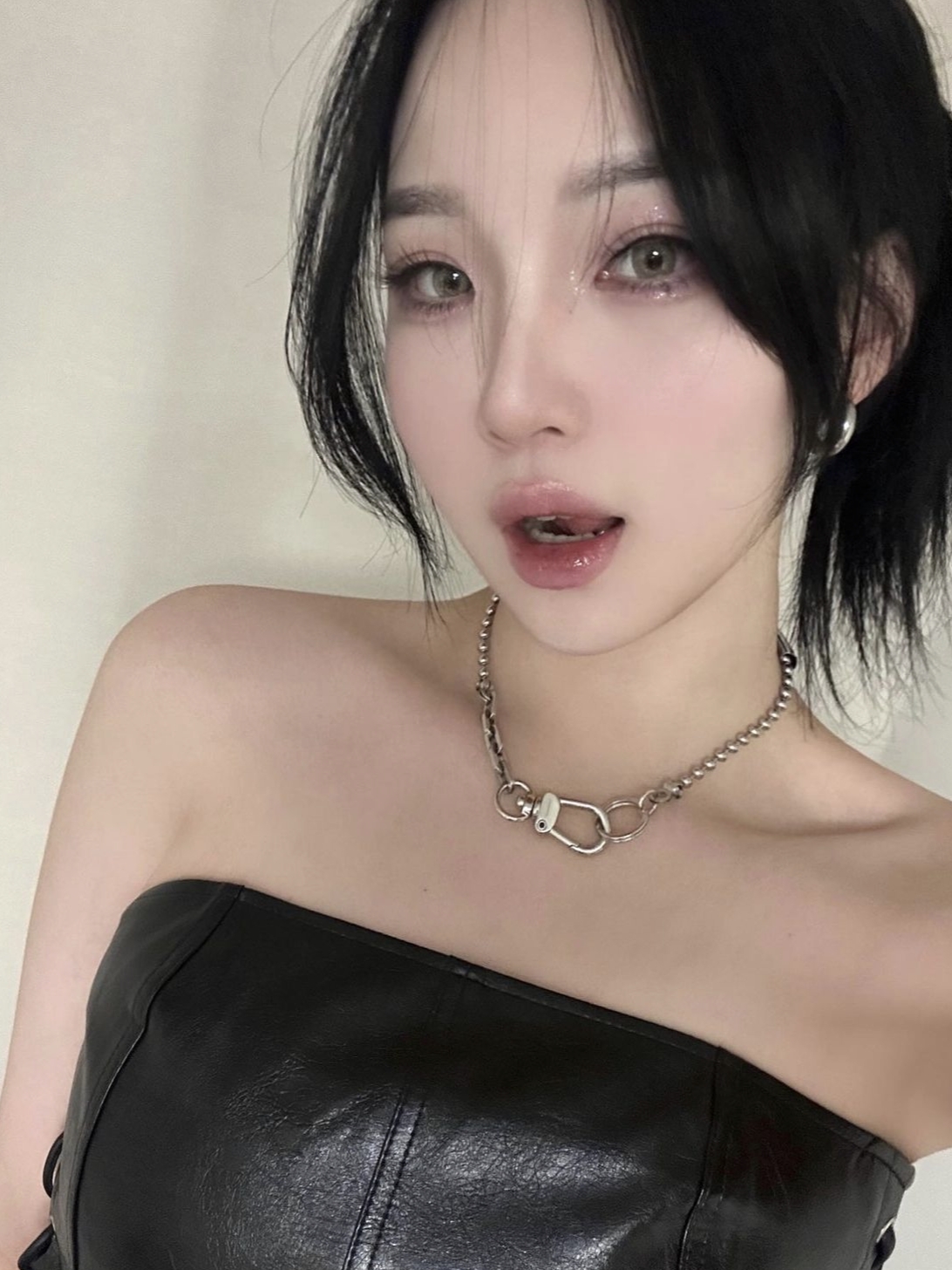 Sentiments No.251 Necklace Silver 착용 스타일