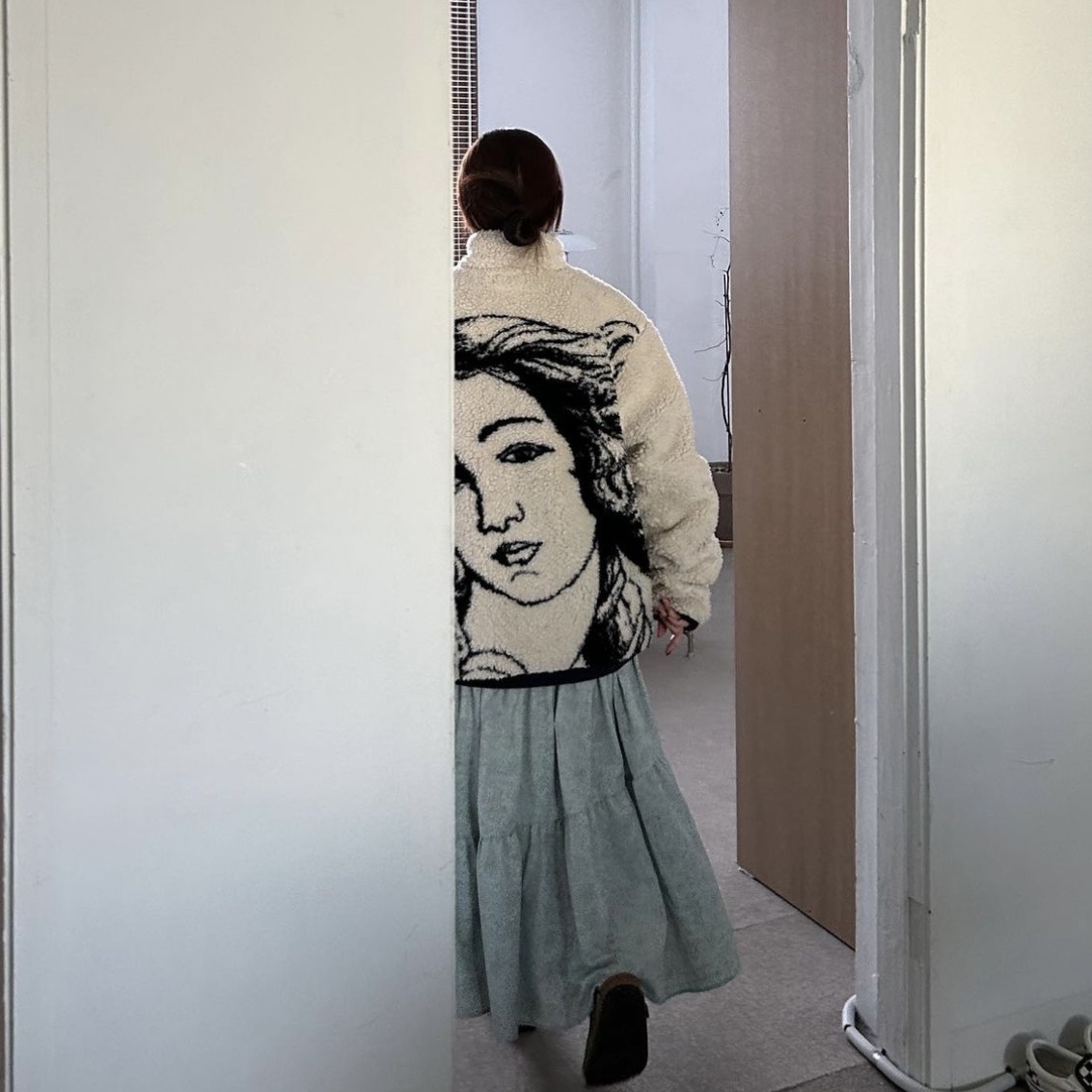 Stussy Venus Jacquard Sherpa Jacket Natural 착용 스타일 - 2
