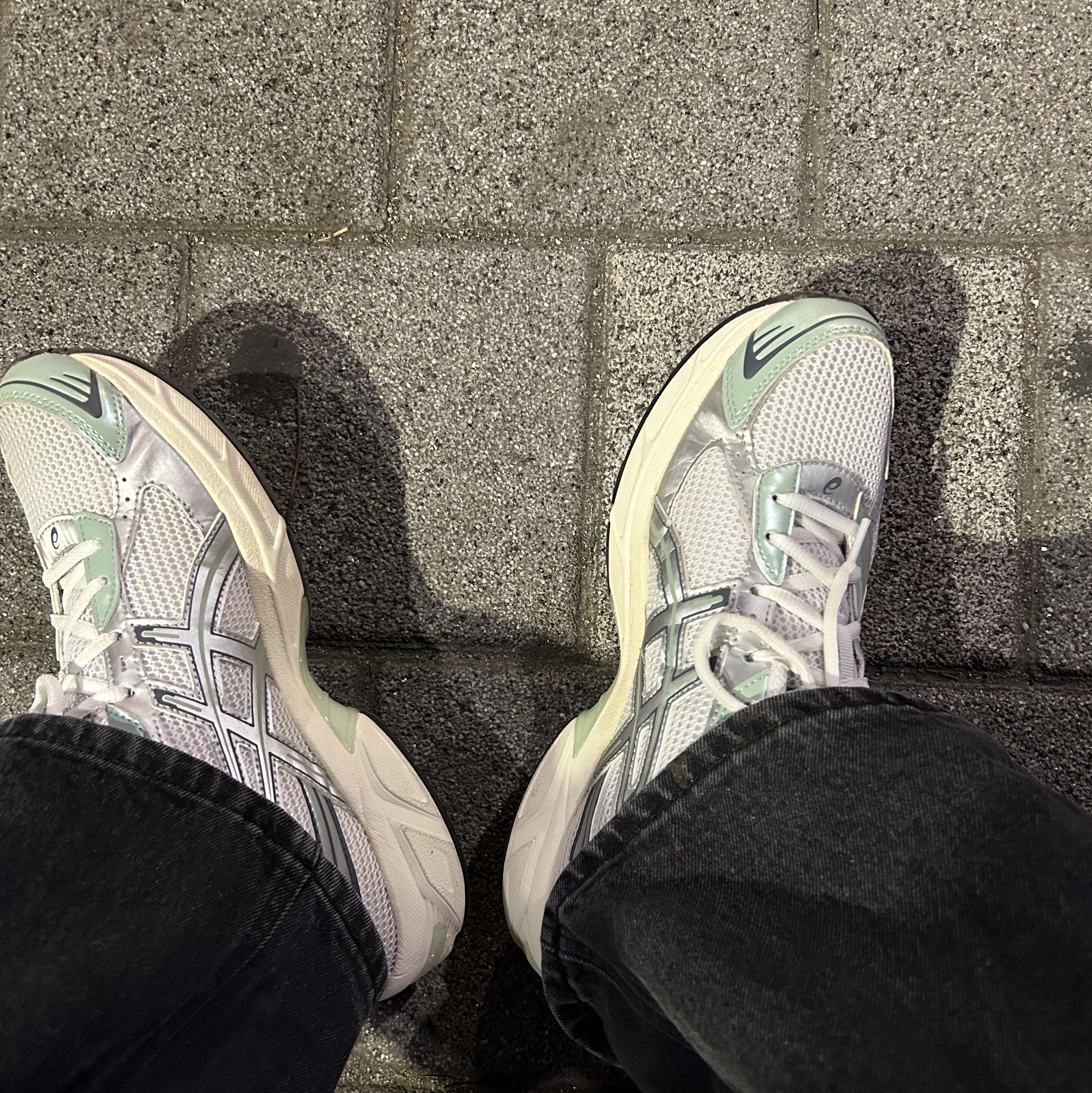 Asics x Naked Gel-1130 White Pure Silver 착용 스타일 - 2