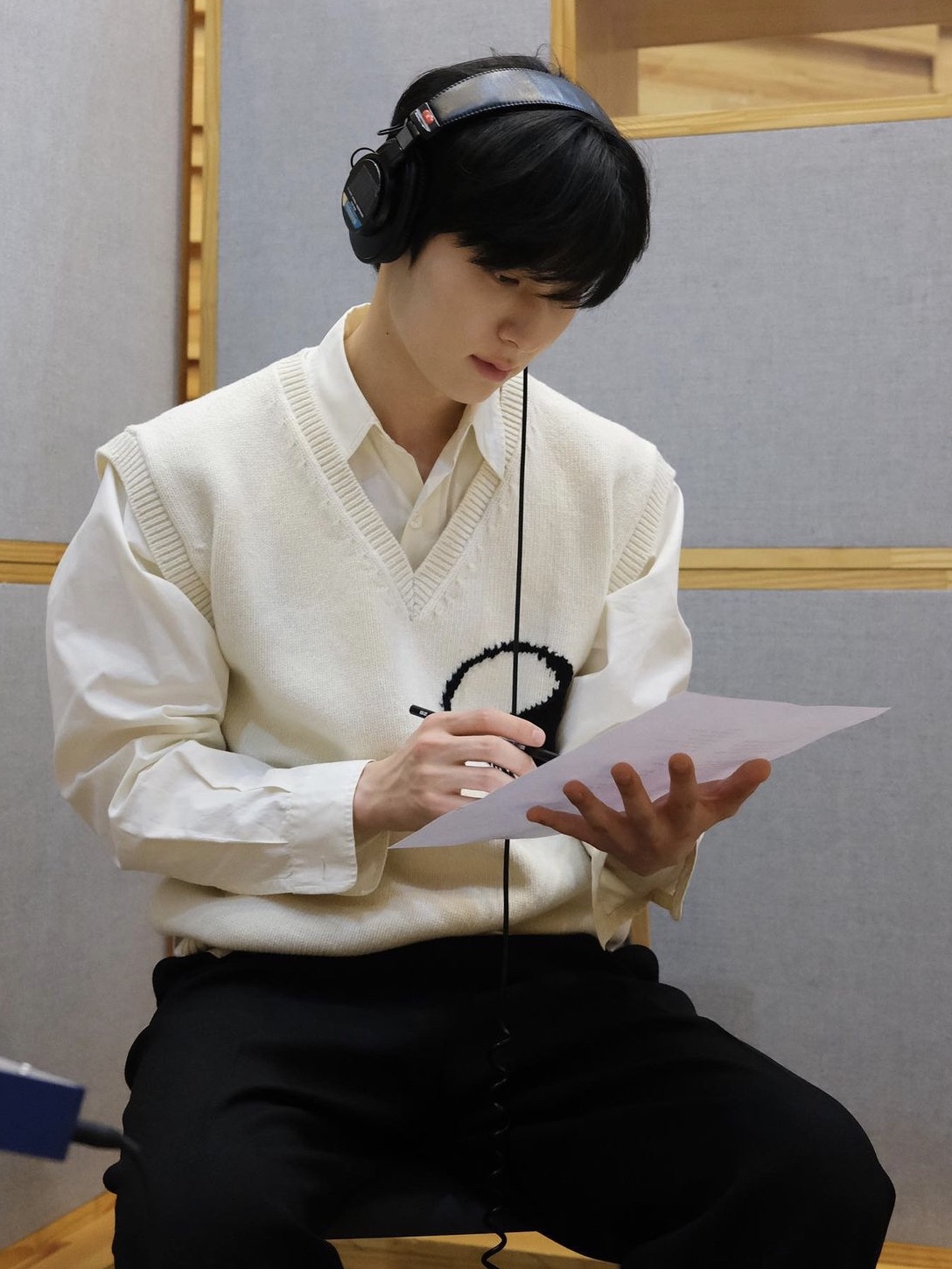 Our Legacy Work Shop Vest White 착용 스타일 - 2
