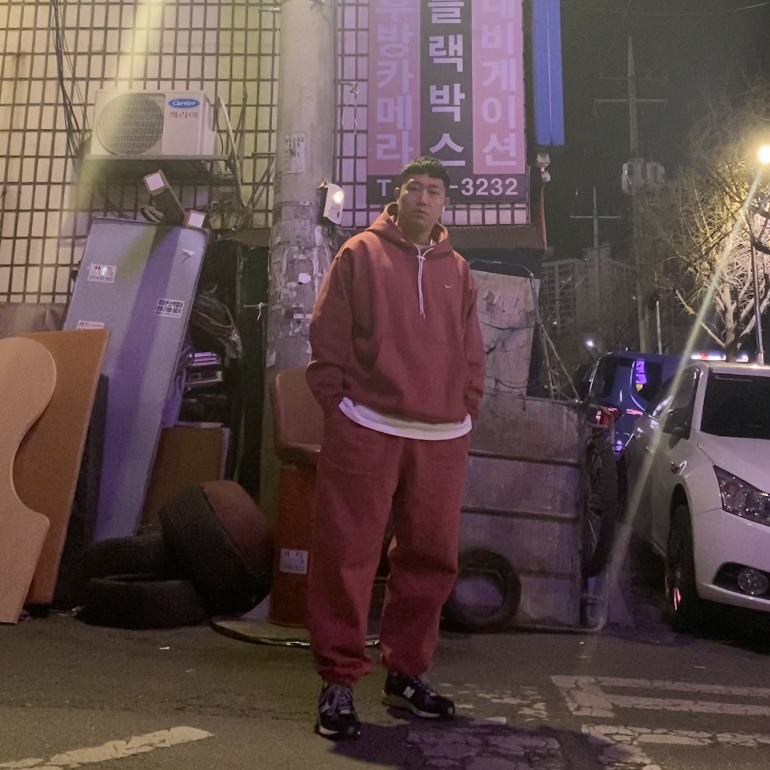 Nike NRG Solo Swoosh Fleece Hoodie Canyon Rust - US/EU, (W) Nike NRG Solo Swoosh Fleece Pants Canyon Rust - US/EU 착용 스타일 - 2