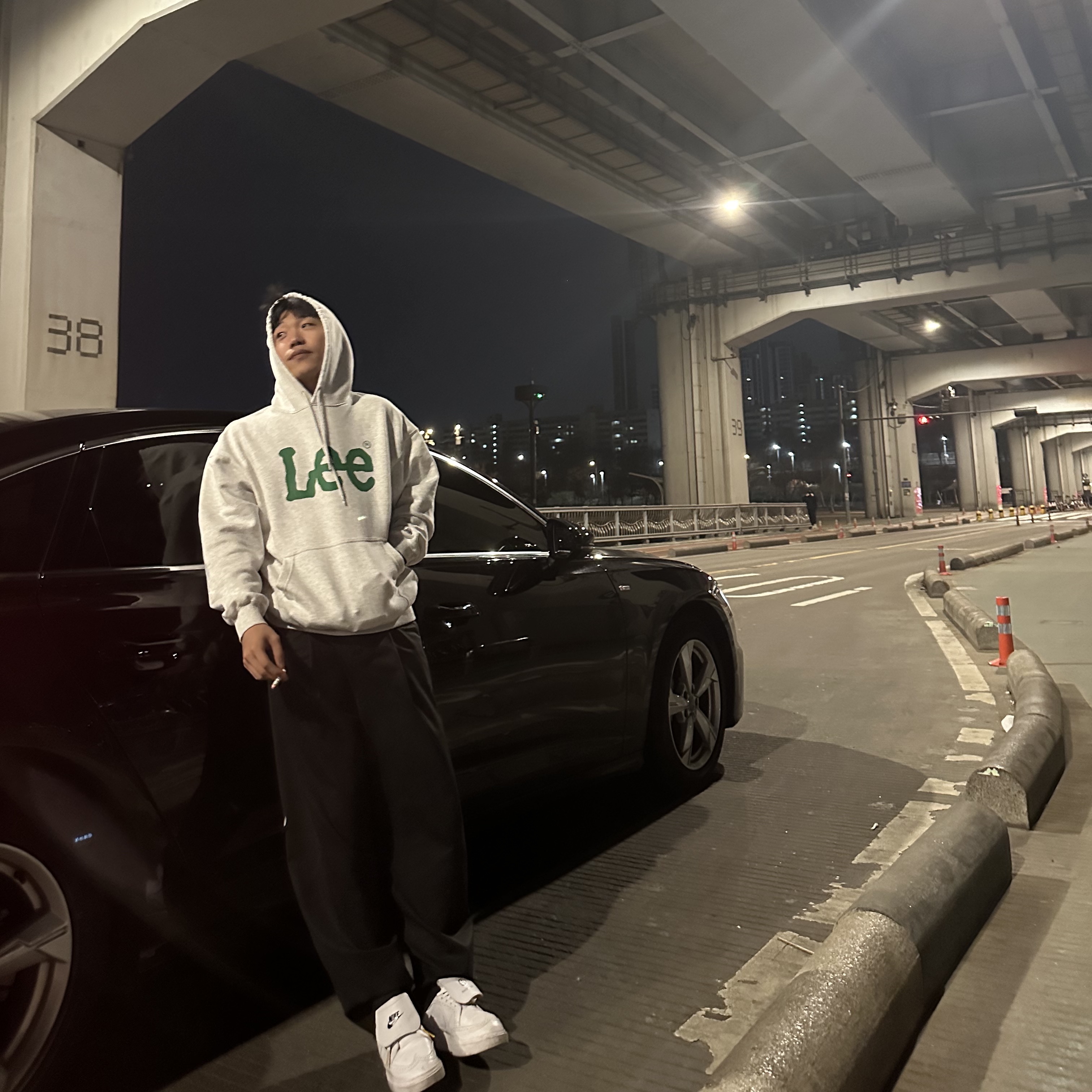 Zara x Ader Error Tapered Trousers Black, Nike x Peaceminusone Kwondo1 White 착용 스타일