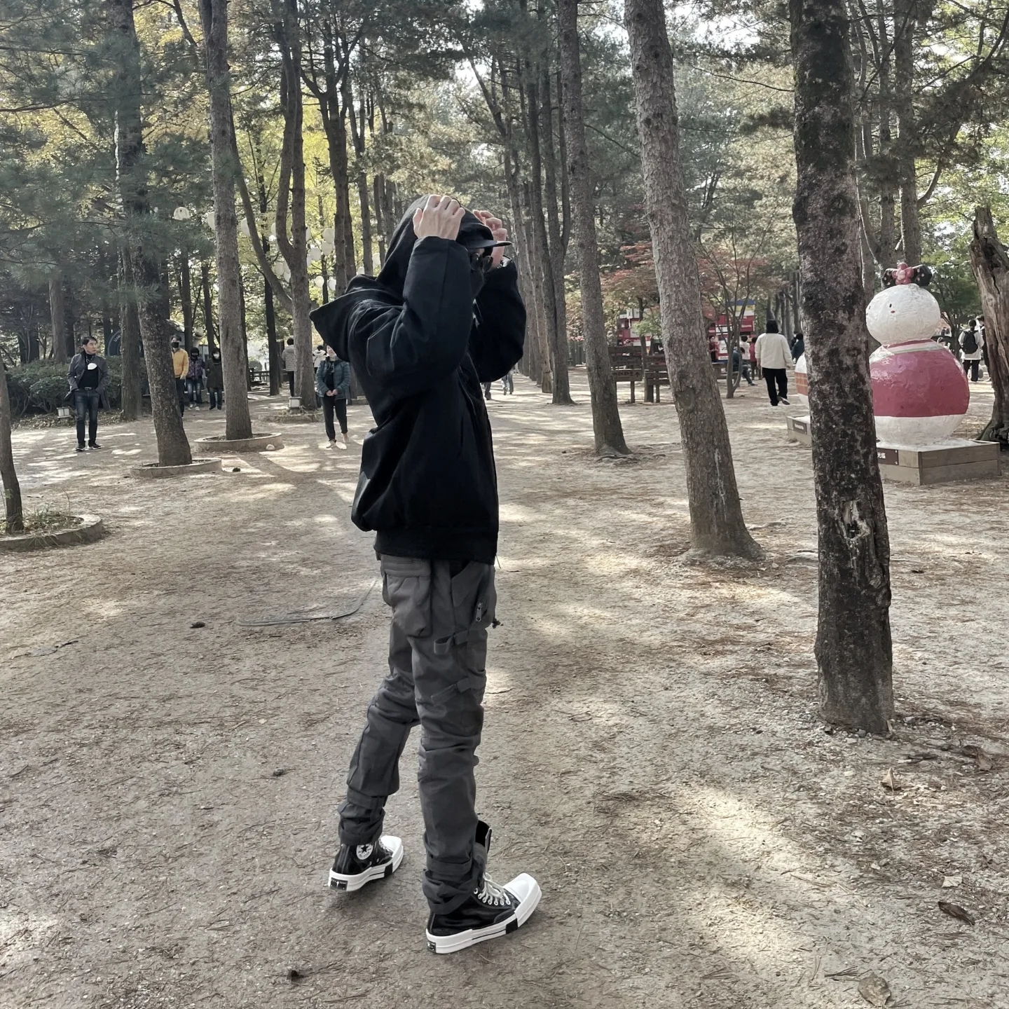 Converse x Drkshdw Turbodrk Chuck 70 Hi Black Lacquered Denim 착용 스타일