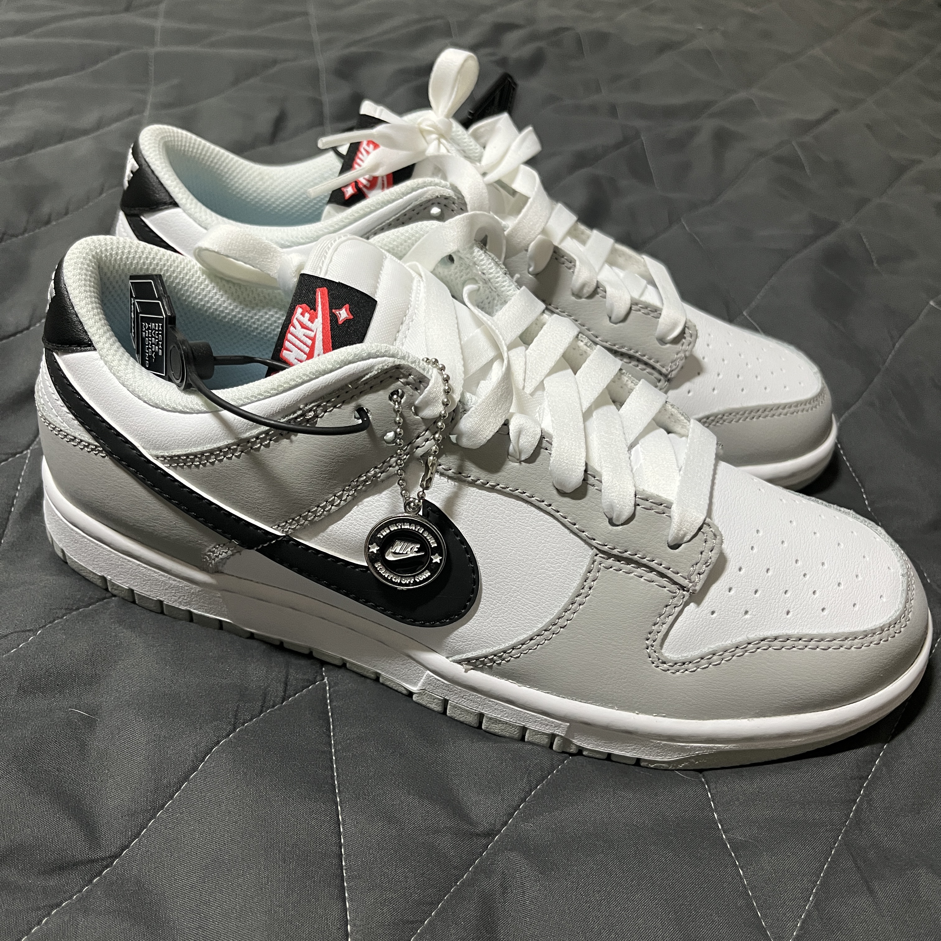 Nike Dunk Low Retro SE Jackpot Grey Fog 착용 스타일