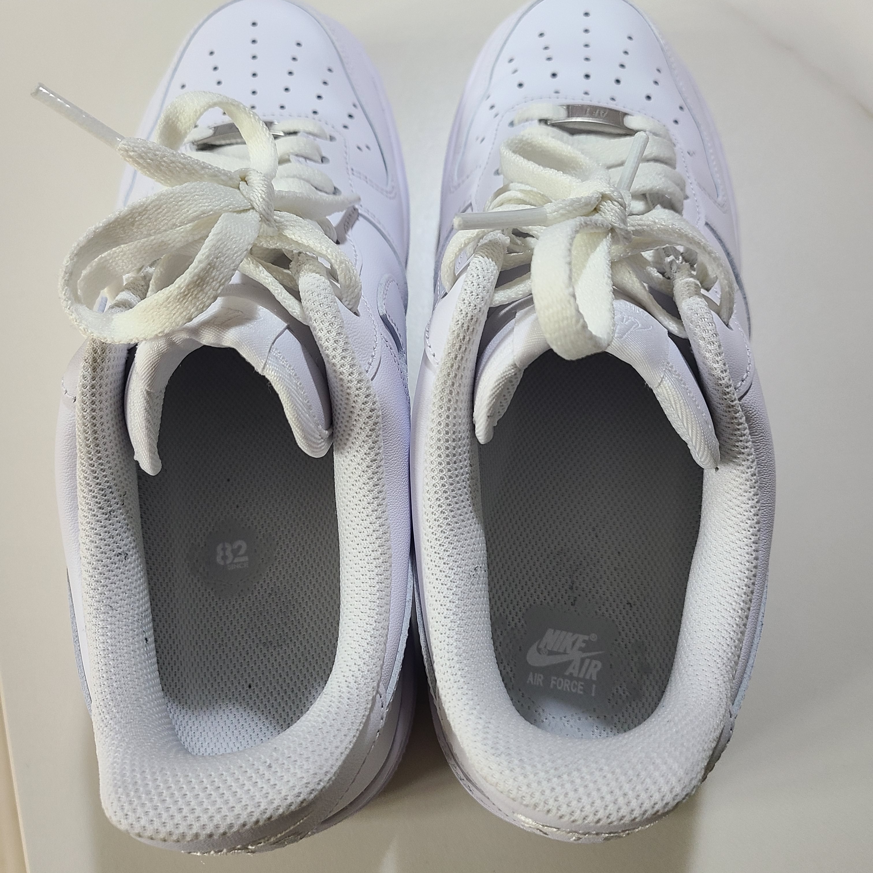 Nike Air Force 1 '07 Low White 착용 스타일 - 2
