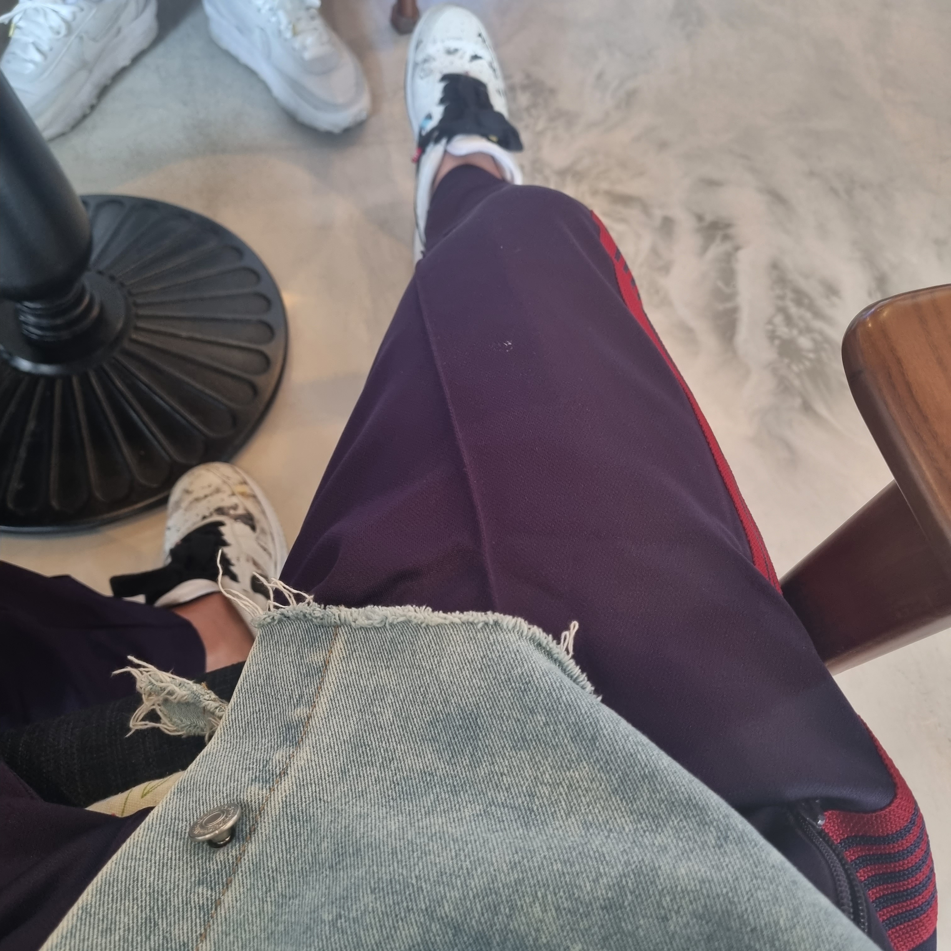 Needles Straight Track Pants Poly Smooth Dark Purple 착용 스타일