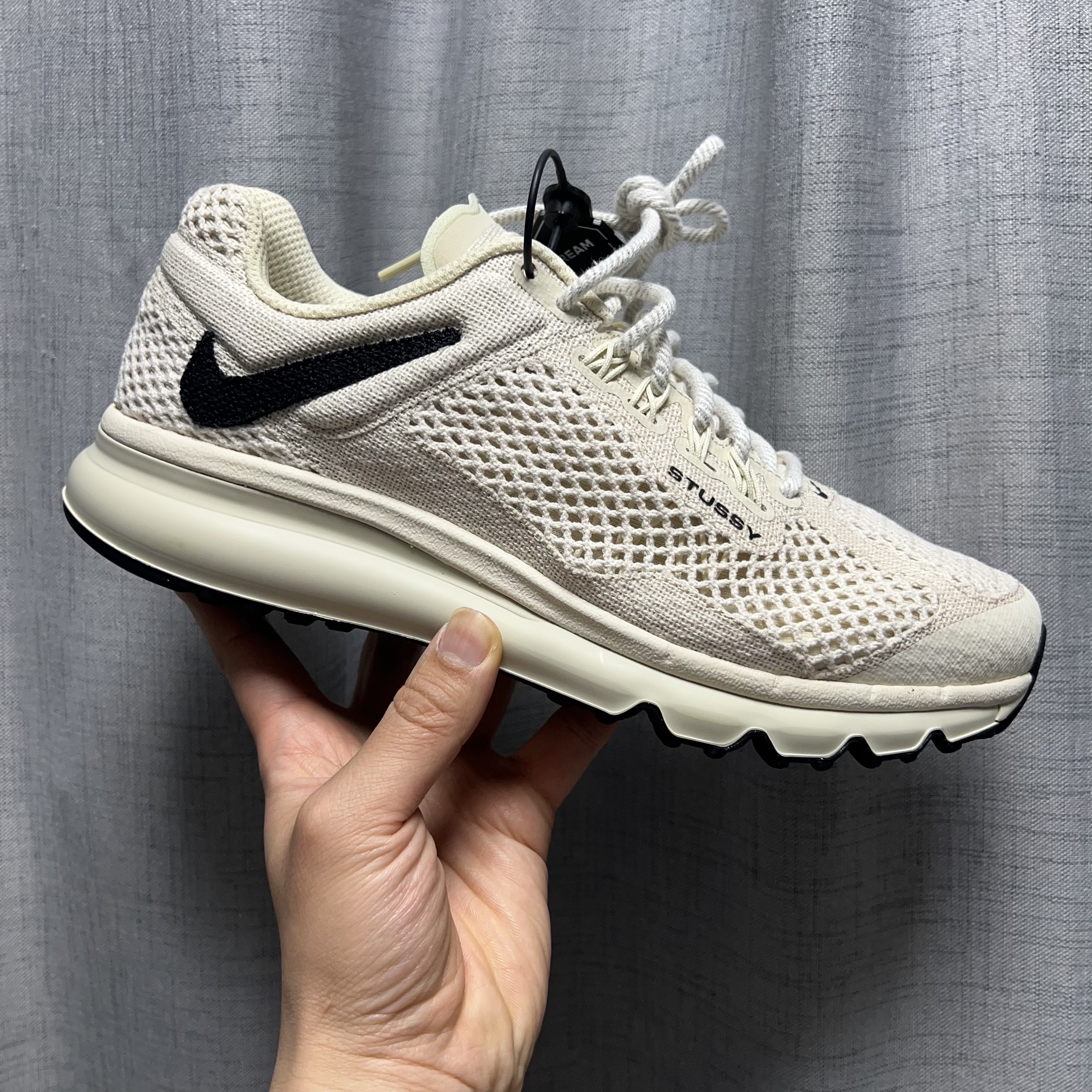 Nike x Stussy Air Max 2013 Fossil 착용 스타일 - 2