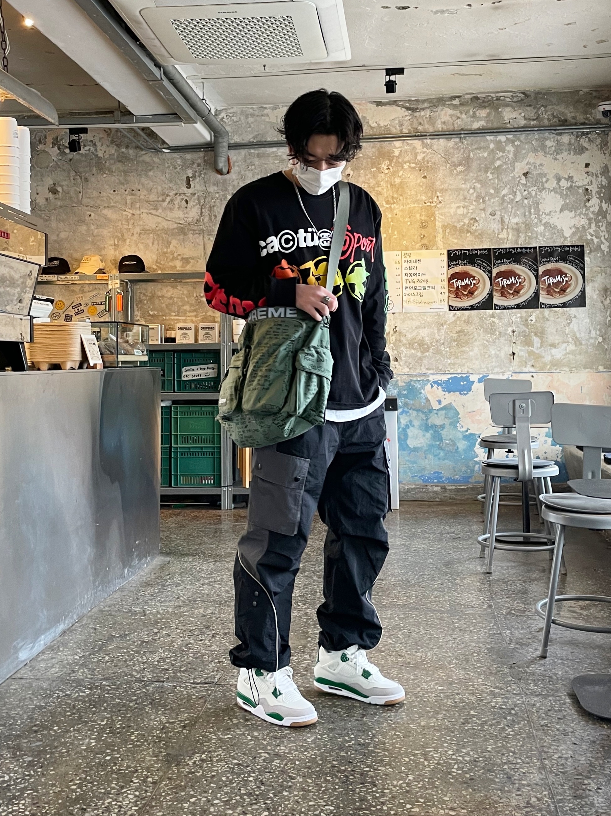 Stussy x Cactus Plant Flea Market Sport LS T-Shirt Black, Supreme Washed Satin Camo Camp Cap Snow Camo - 21SS 착용 스타일 - 3
