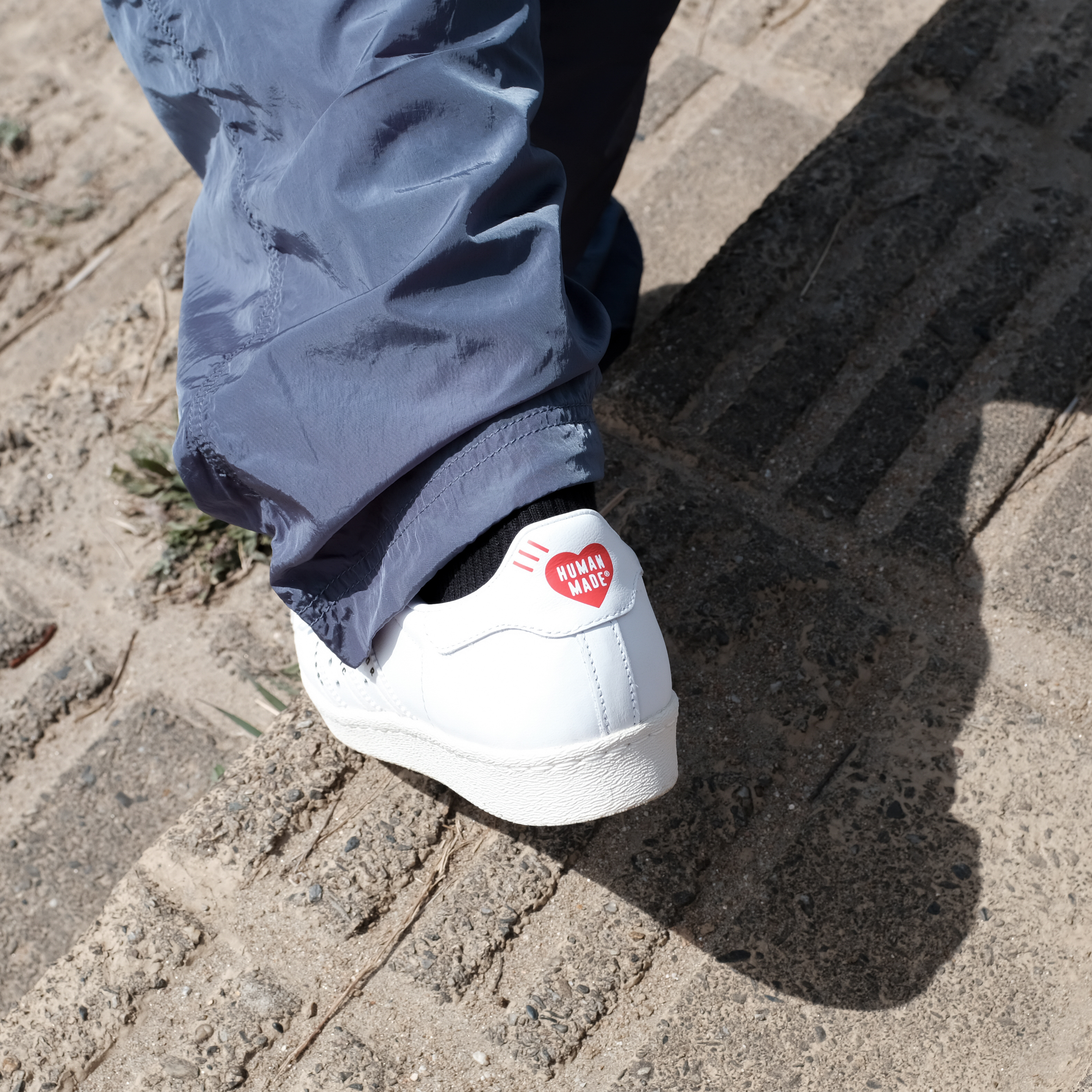 Adidas x Human Made Superstar White 착용 스타일 - 5