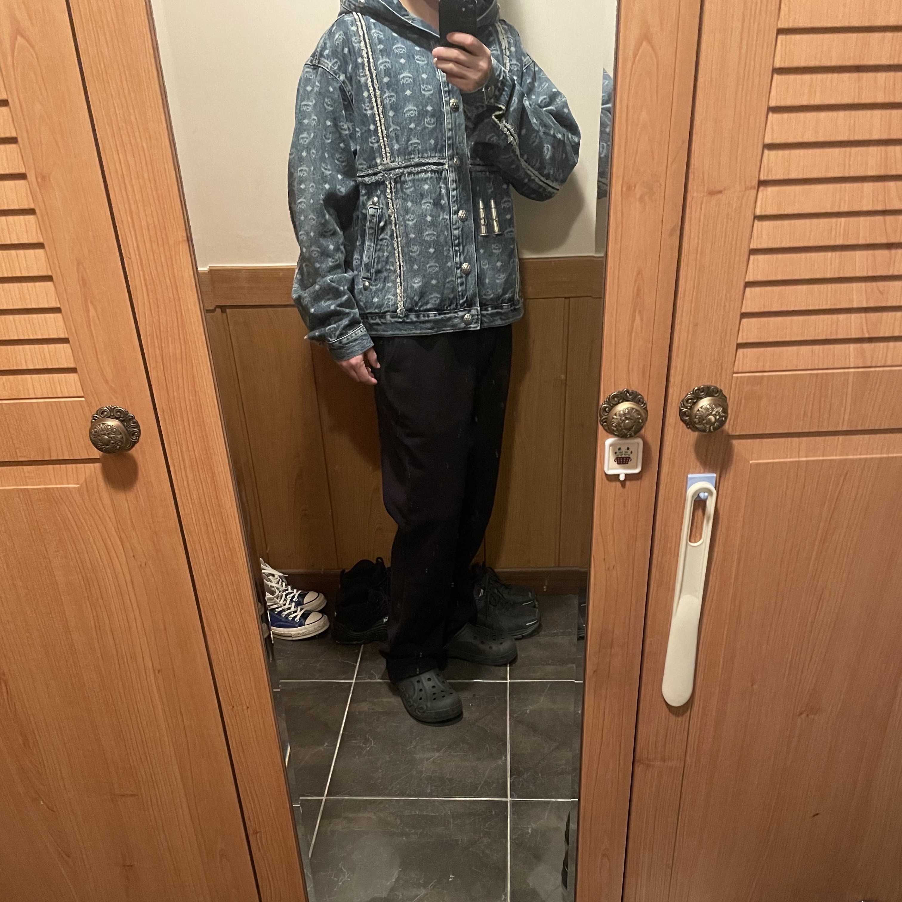 Thug Club x MCM Bullet Denim Jacket Blue 착용 스타일