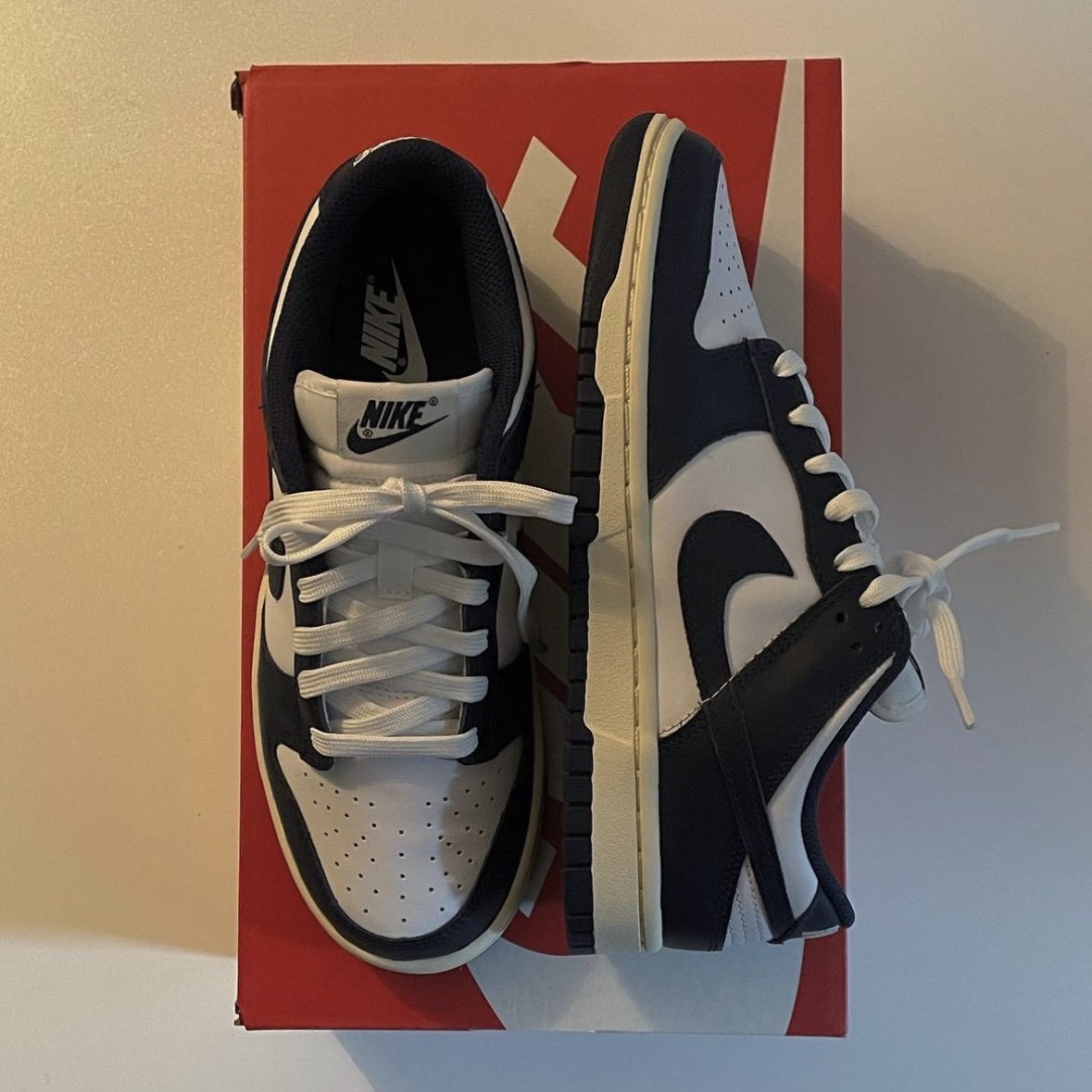 (W) Nike Dunk Low Vintage Midnight Navy 착용 스타일