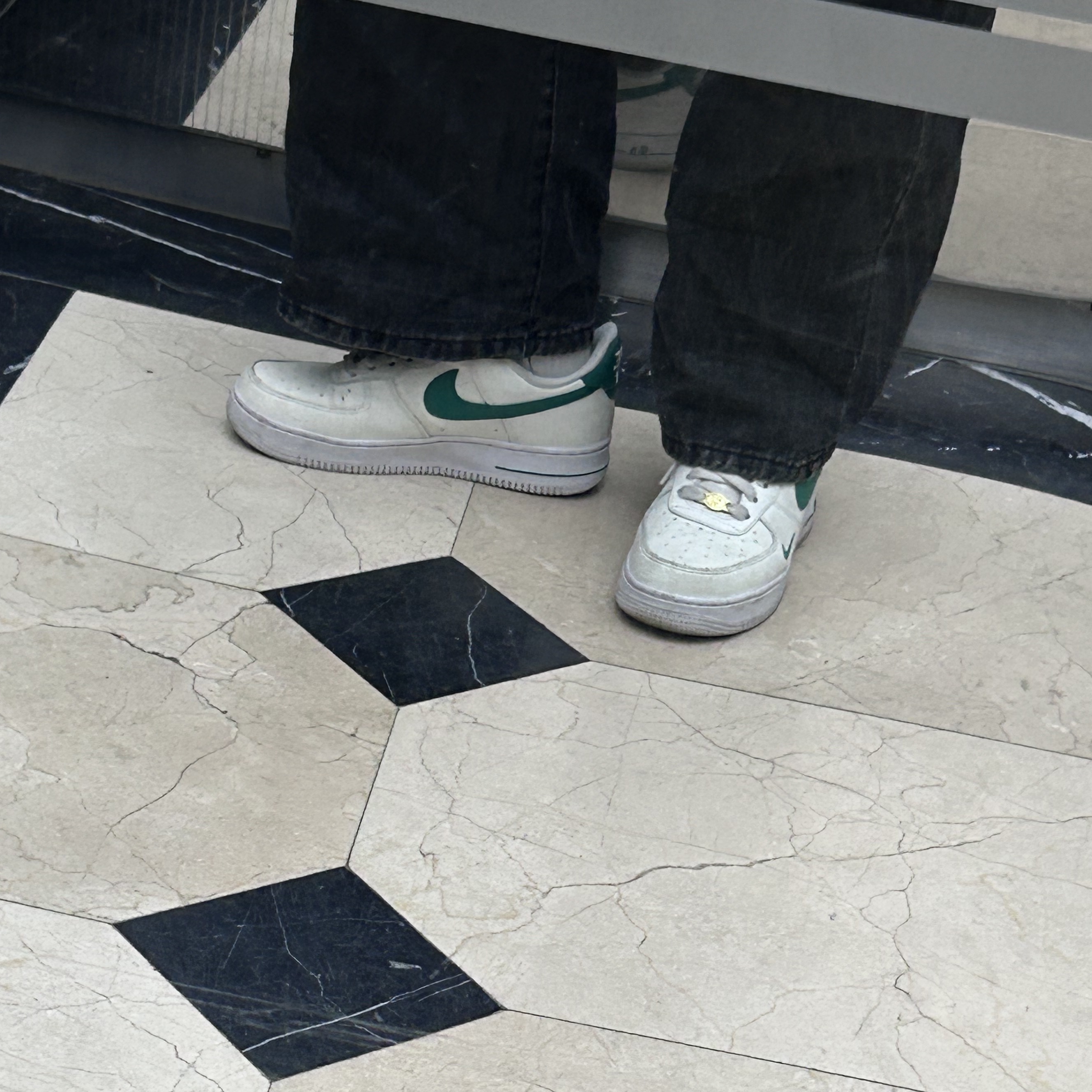 (W) Nike Air Force 1 '07 SE 40th Anniversary Join Forces Sail Malachite 착용 스타일