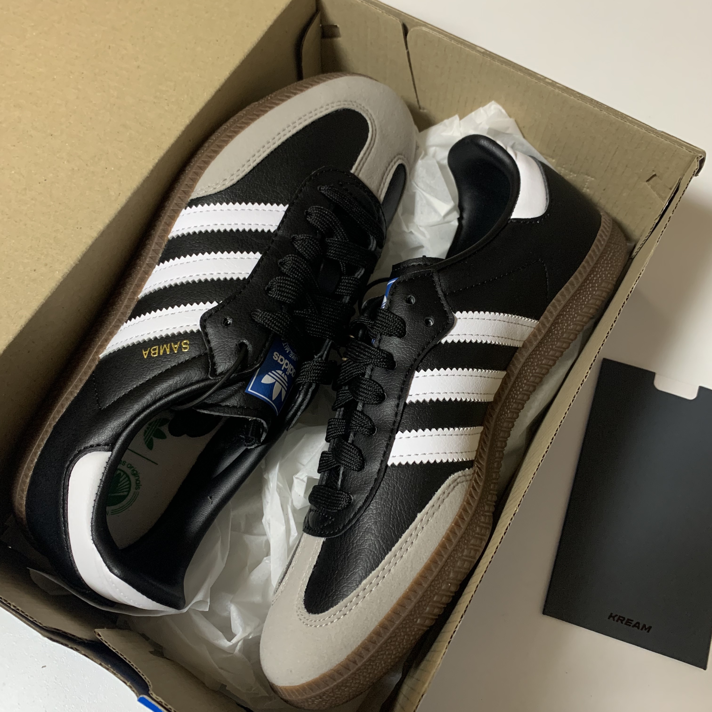 Adidas Samba Vegan Black White 착용 스타일