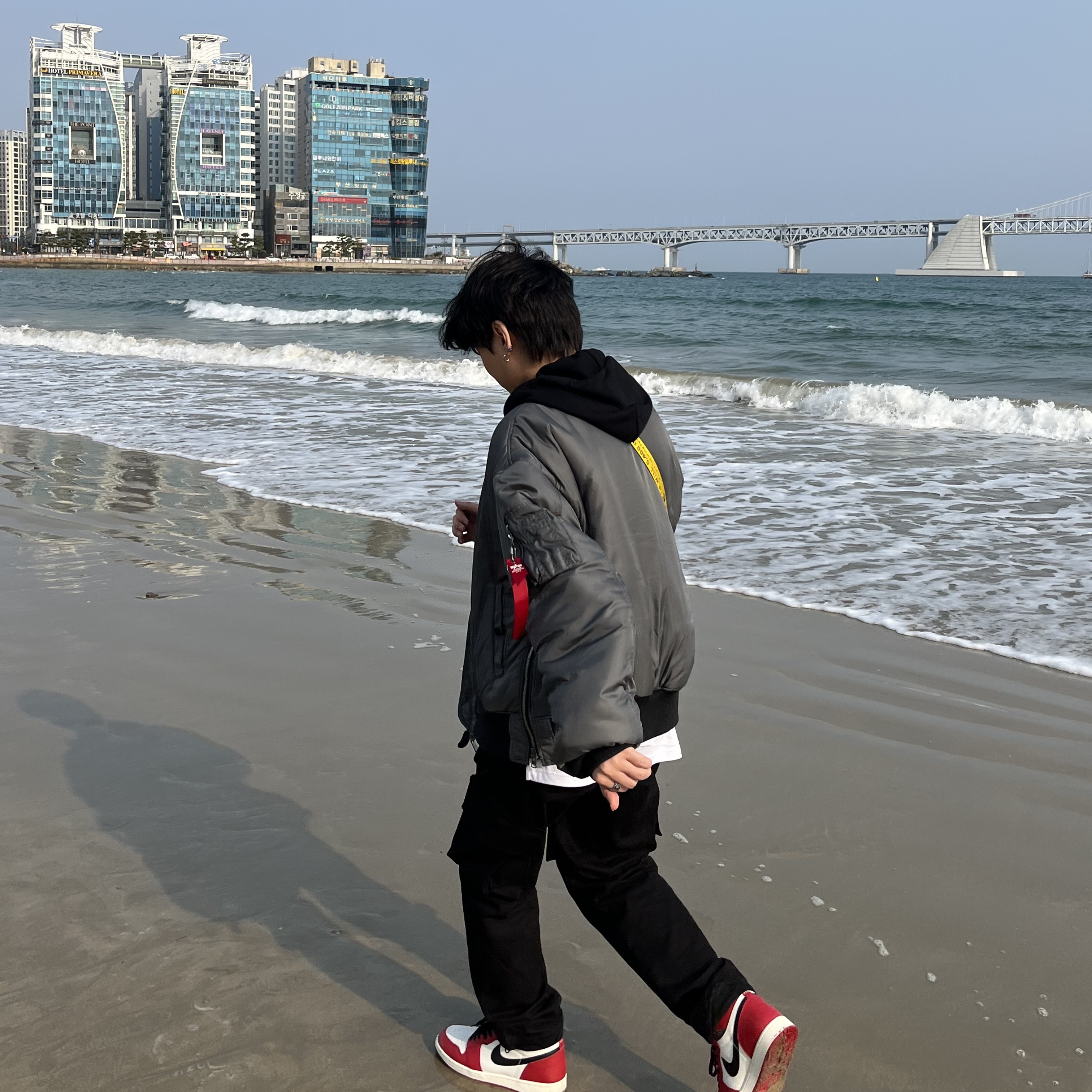 Jordan 1 Retro High OG Chicago 2022 착용 스타일 - 1