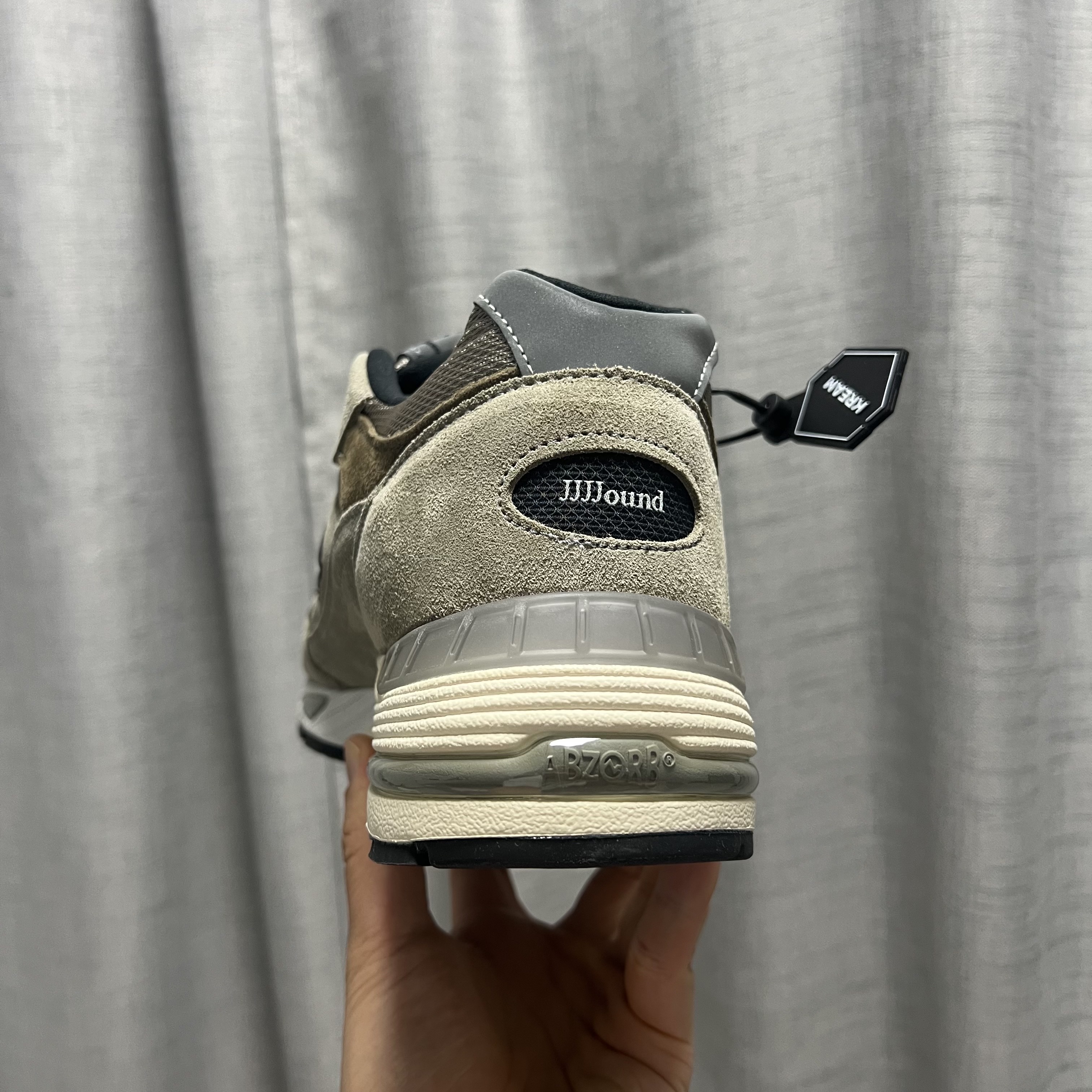 New Balance x JJJJound 991 Made in UK Grey 착용 스타일 - 2