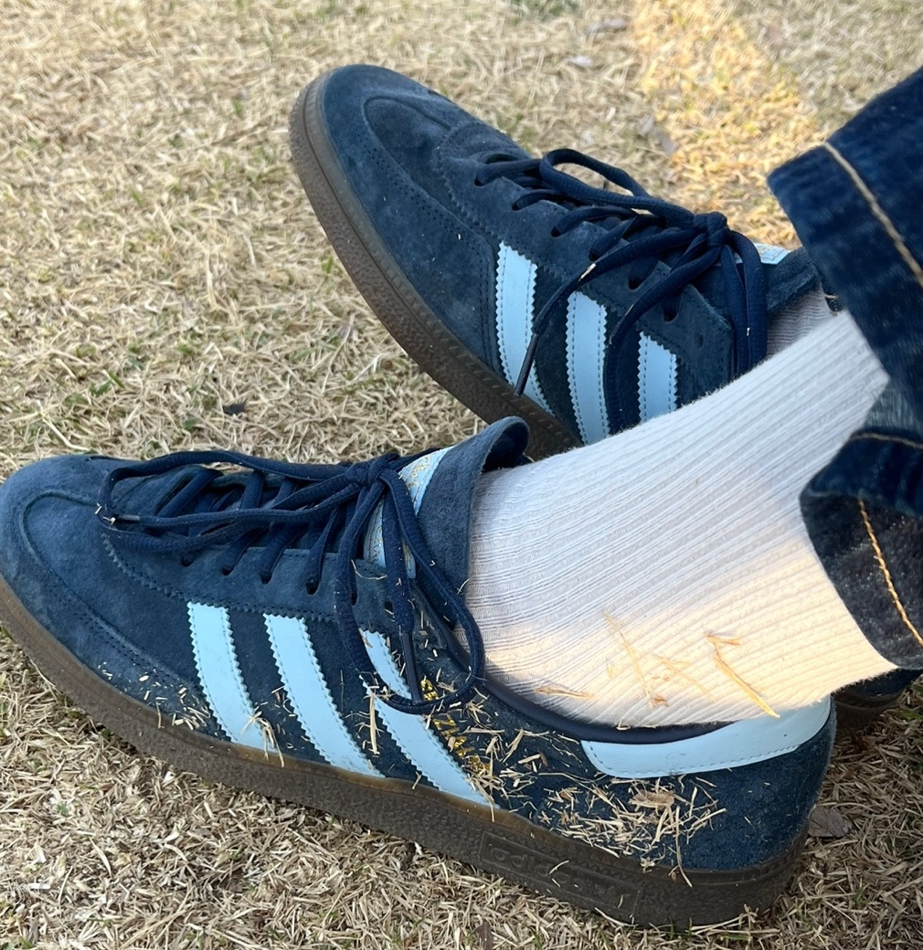 Adidas Spezial Handball Collegiate Navy 착용 스타일 - 1