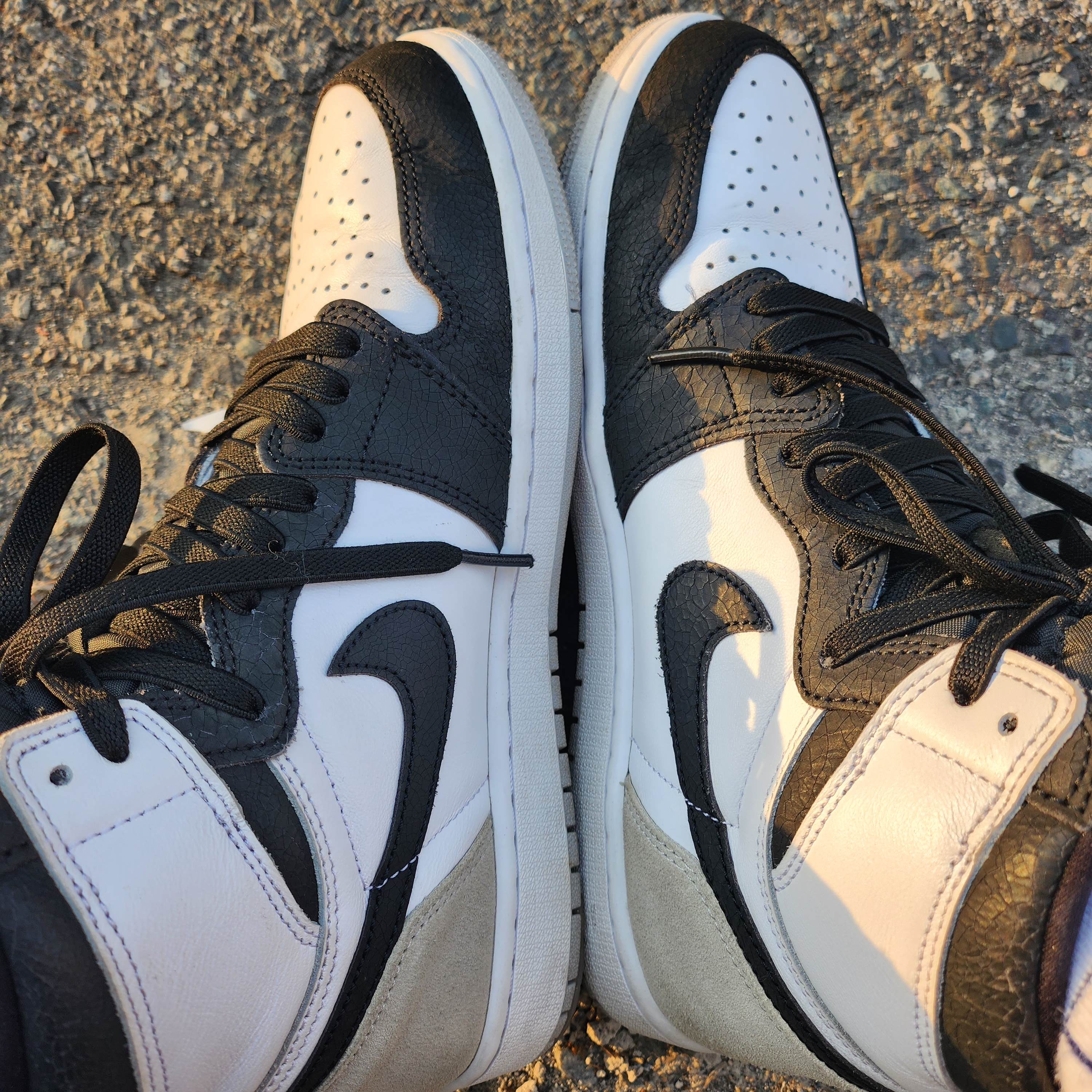 Jordan 1 Retro High OG Bleached Coral 착용 스타일 - 3