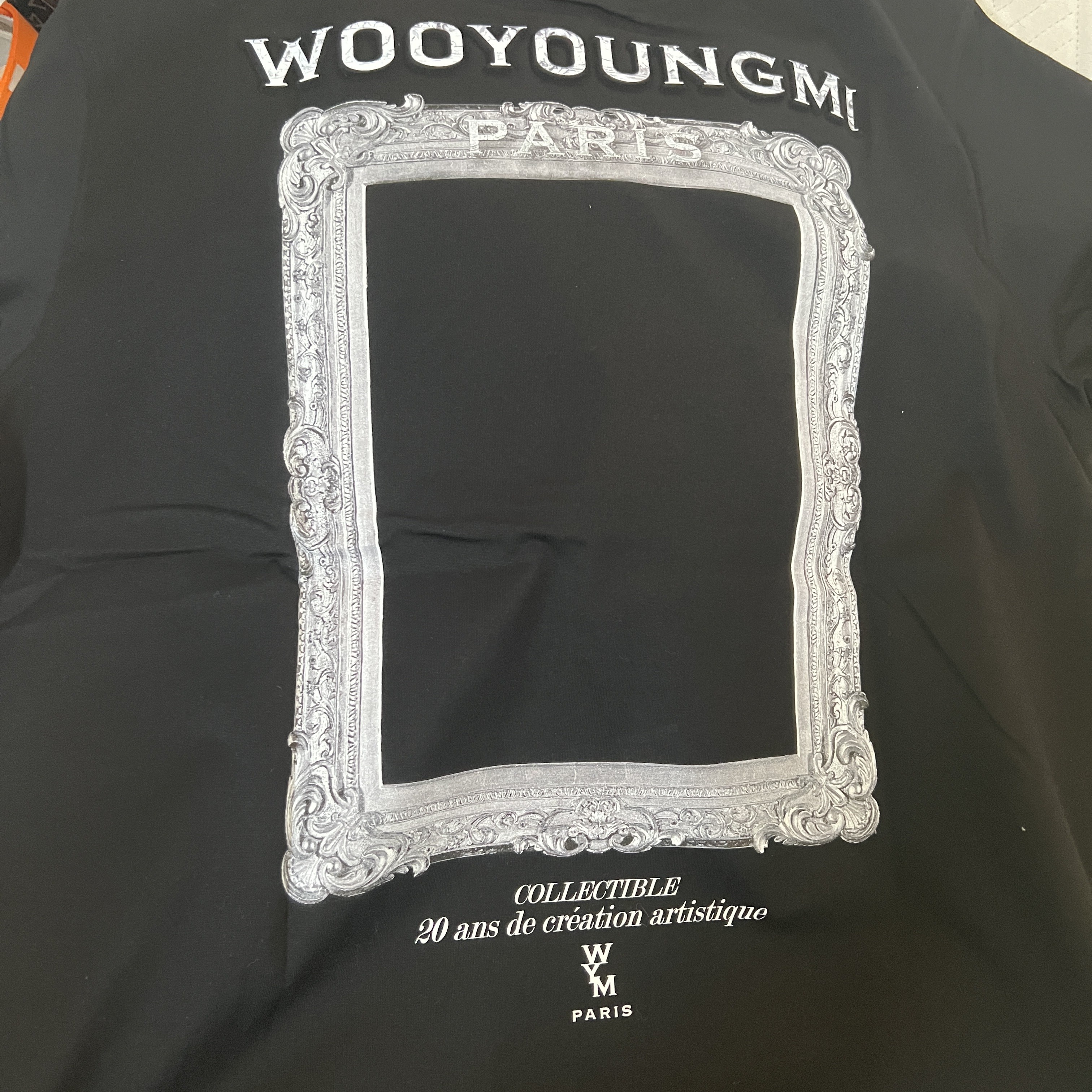 Wooyoungmi Frame Back Logo T-Shirt Black - 23SS 착용 스타일