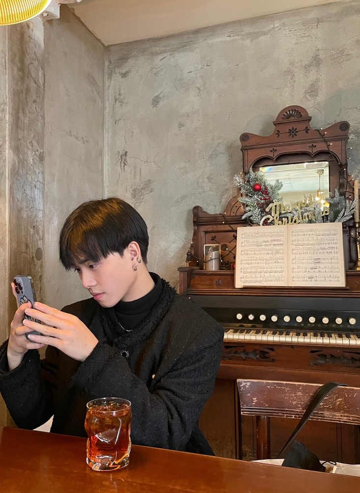 KREAM 프로필 이미지