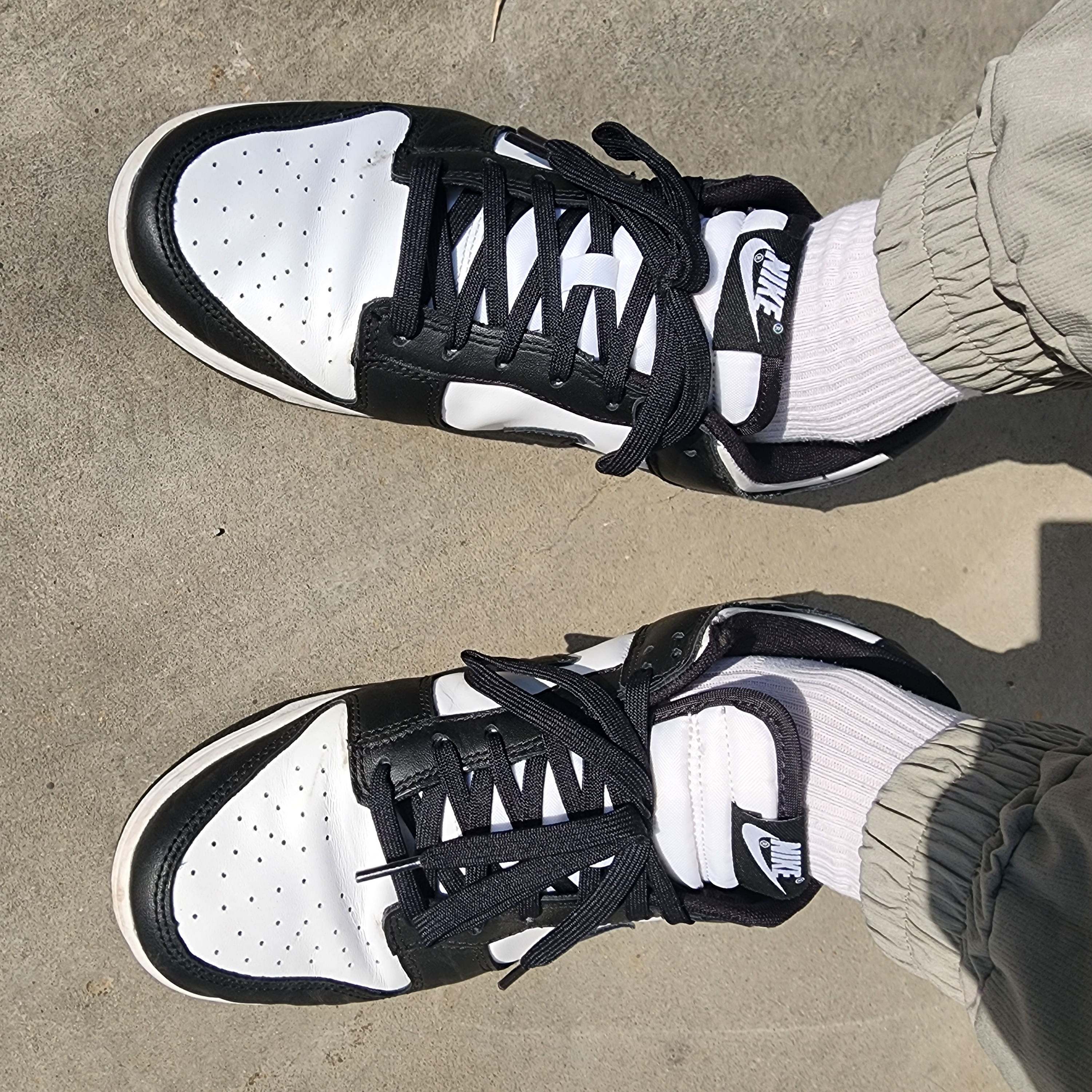 Nike Dunk Low Retro Black 착용 스타일