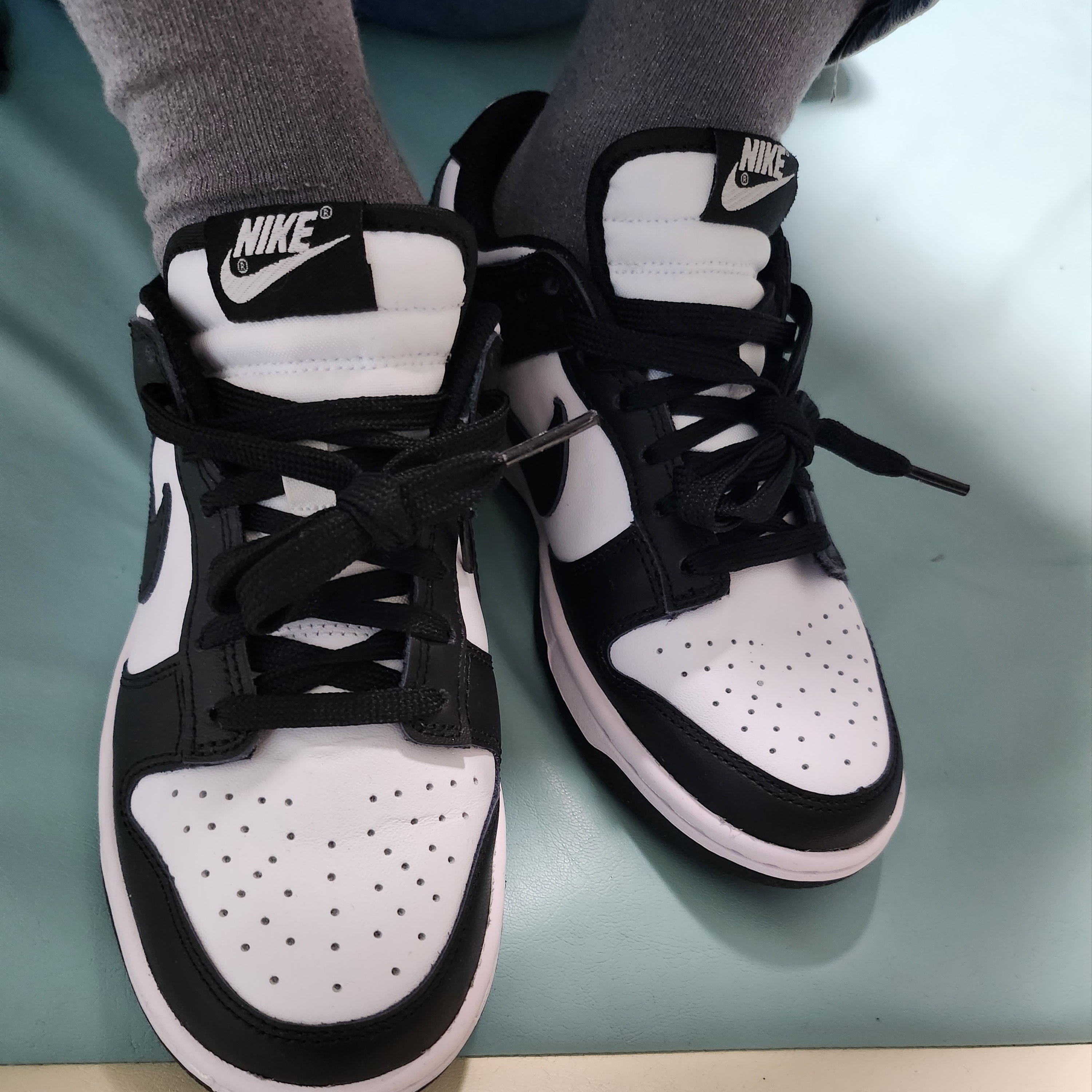(W) Nike Dunk Low Black 착용 스타일