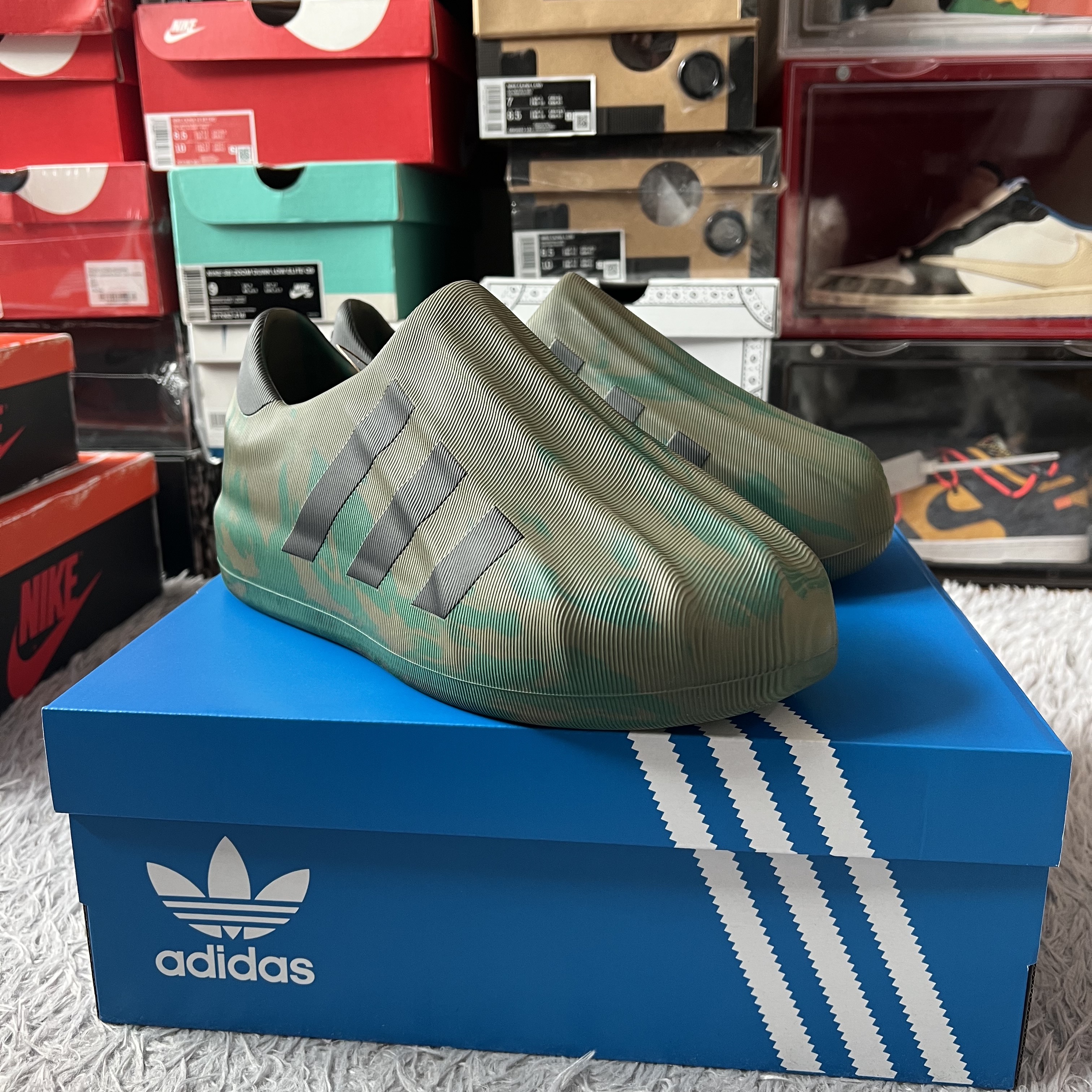 Adidas Adifom Superstar Olive Strata 착용 스타일 - 1
