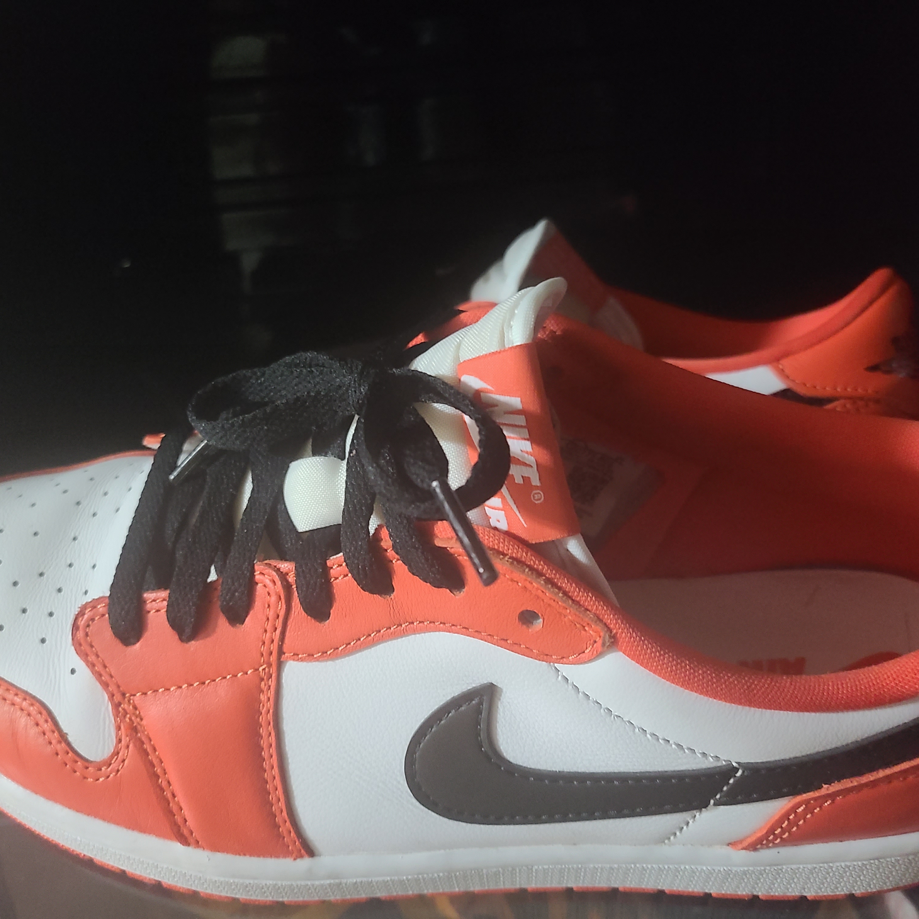 Jordan 1 Low OG Starfish 착용 스타일
