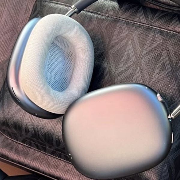 Apple AirPods Max Lightning Space Gray (Korean Ver.) 착용 스타일