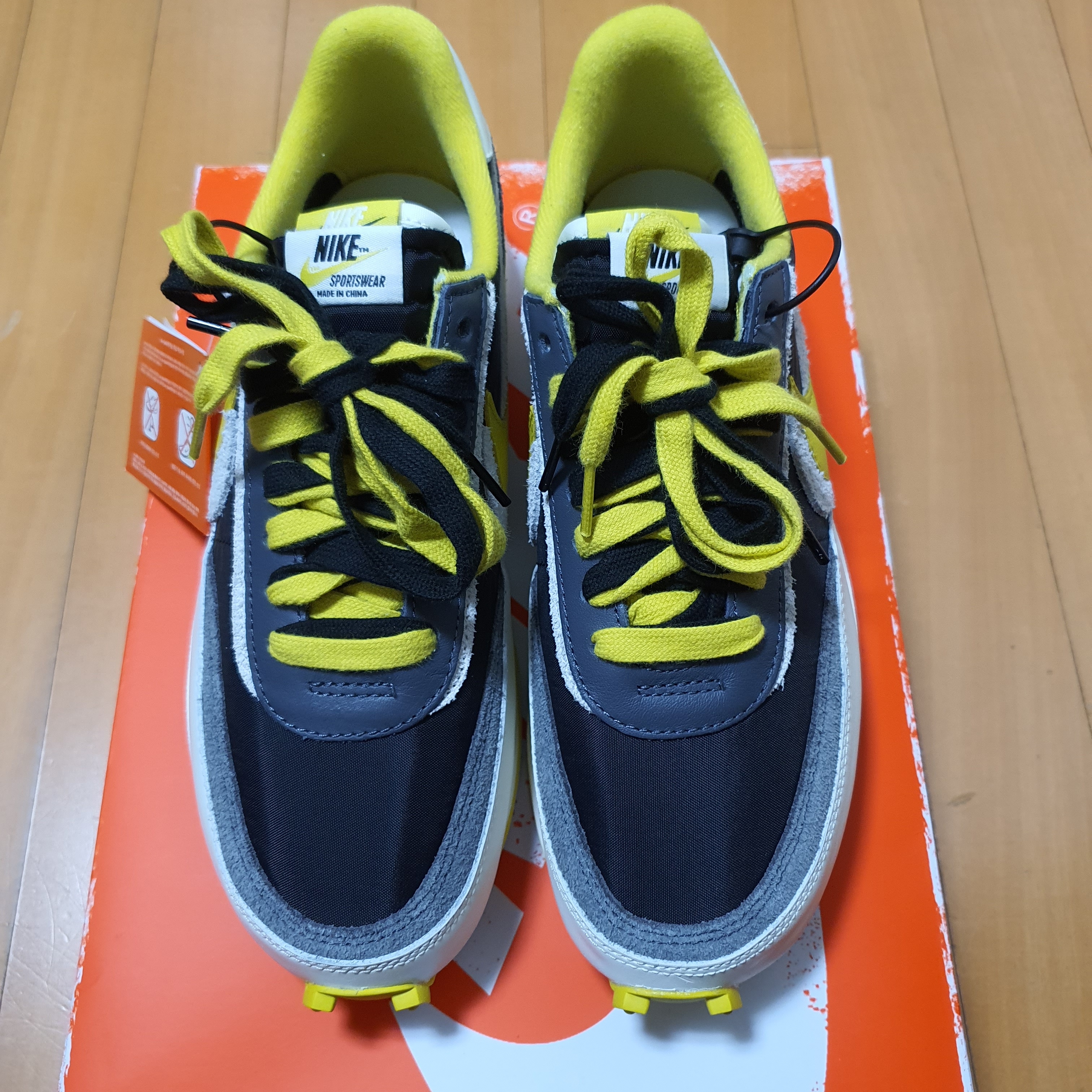 Nike x Sacai x Undercover LDWaffle Black Bright Citron 착용 스타일