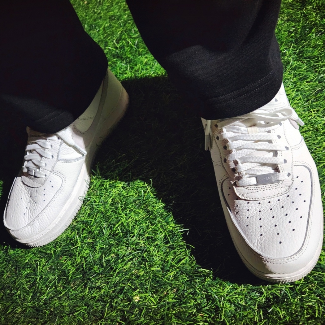 Nike Air Force 1 '07 Craft White Photon Dust 착용 스타일 - 4