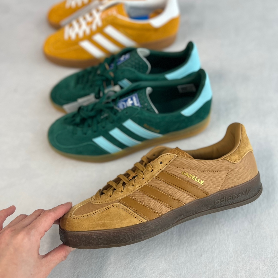 Adidas Gazelle Indoor Mesa, (W) Adidas Gazelle Indoor Orange Peel Cloud White 착용 스타일